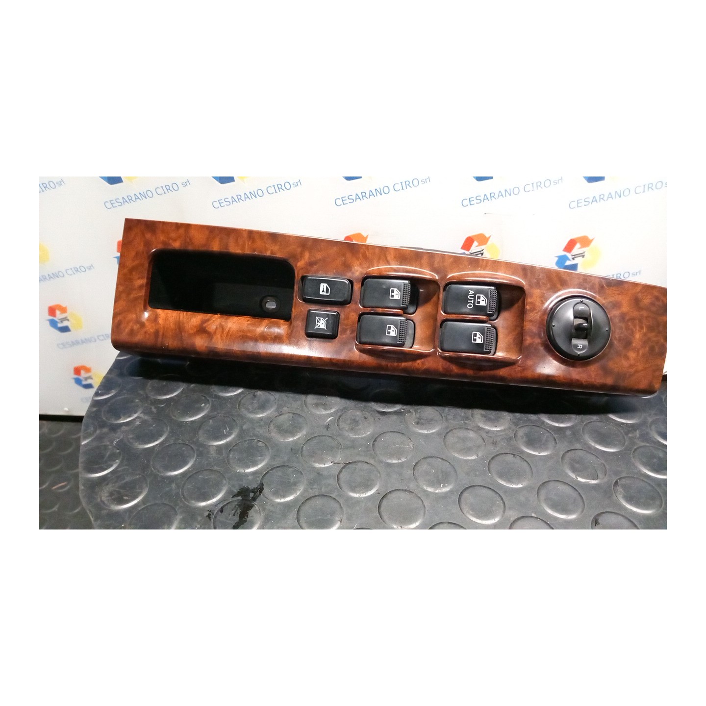 BLOCCO COMANDI ALZACRISTALLI 008 KIA SORENTO 1A SERIE (07/02-12/06 D4CB 935703E350CY