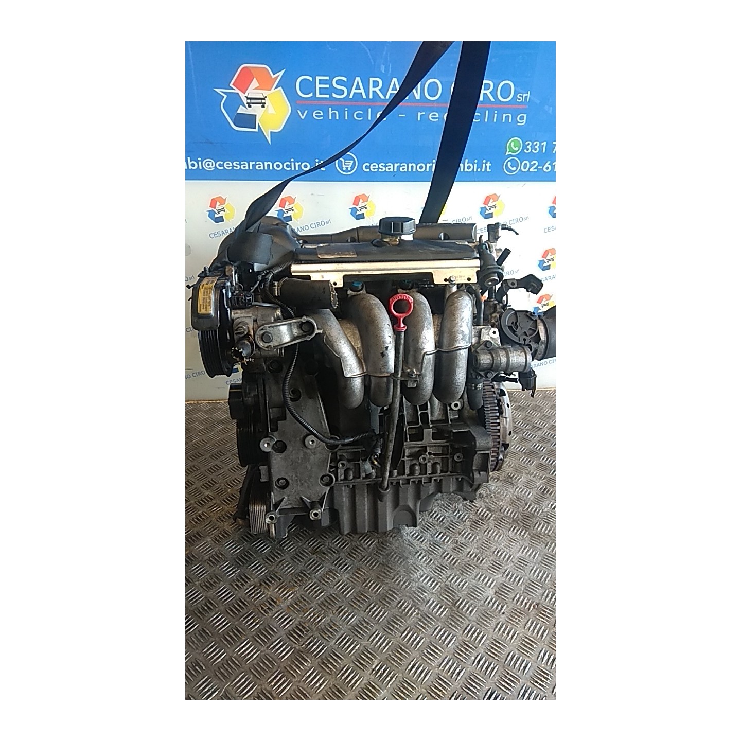 MOTORE SEMICOMPL. ROTAZIONE 052 VOLVO V40 (04/00-03/04) B4164S2 8251078