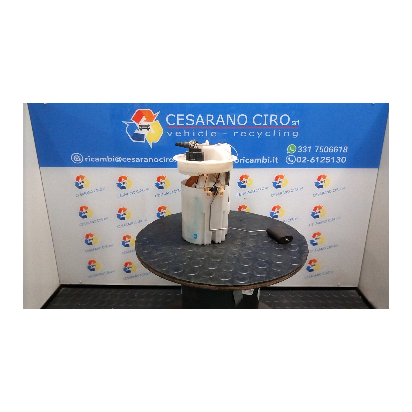 POMPA CARBURANTE C/TRASDUTTORE (GALLEGGIANTE) 072 FORD FIESTA (CCN) (11/12-) P4JD 1864658