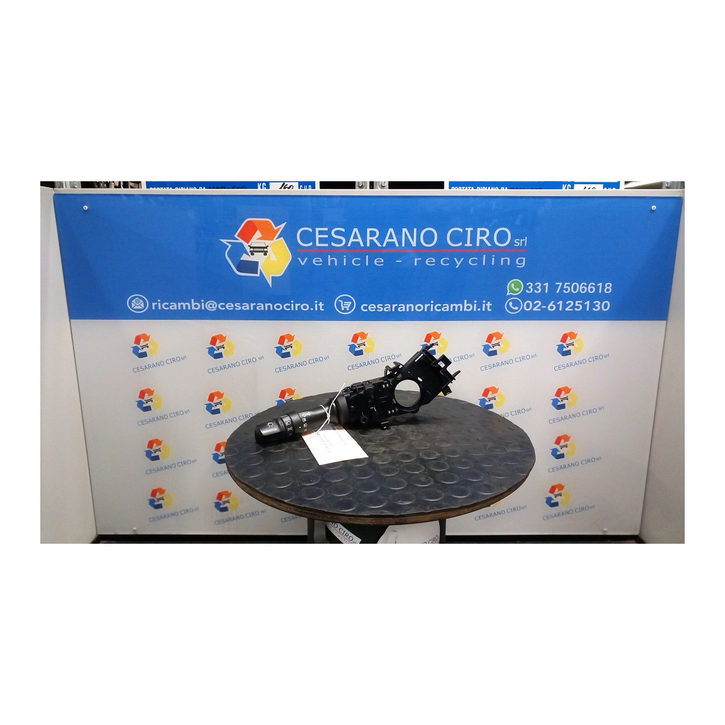 BLOCCO COMANDO VOLANTE LUCI 054 KIA VENGA (01/10-) G4FA 934101M521