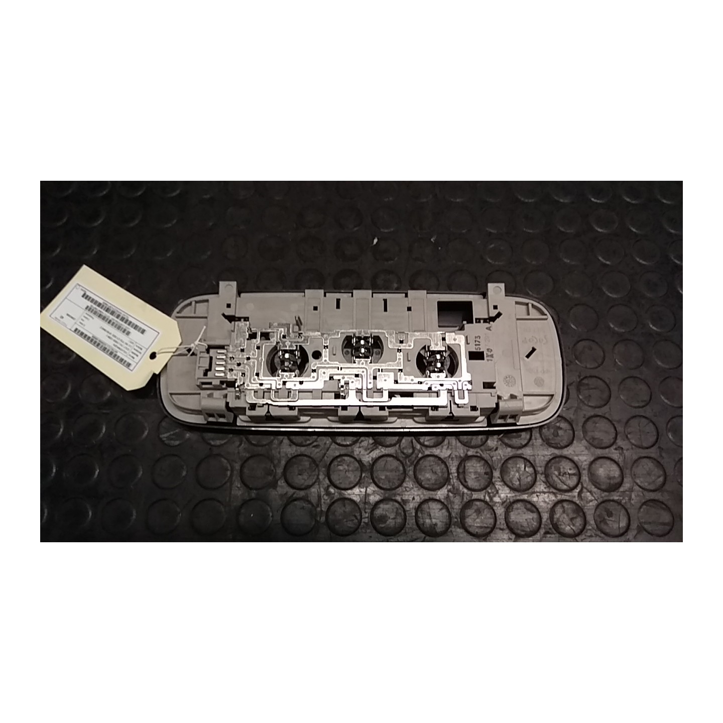 LUCE CORTESIA ANT. TETTO 009 VOLKSWAGEN GOLF (1K) (10/03-12/09) AXX 1K0947105PY20