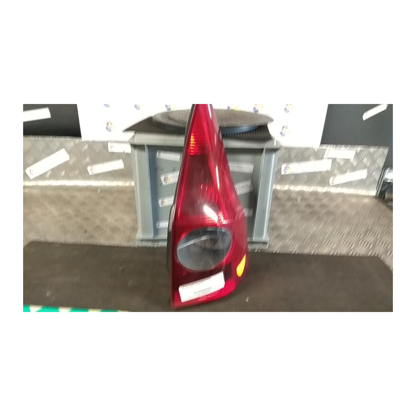 FANALE POST. EBASEM-EPACKM DX. 010 RENAULT MEGANE 2A SERIE (02/06-08/09) K9KP7 8200142683