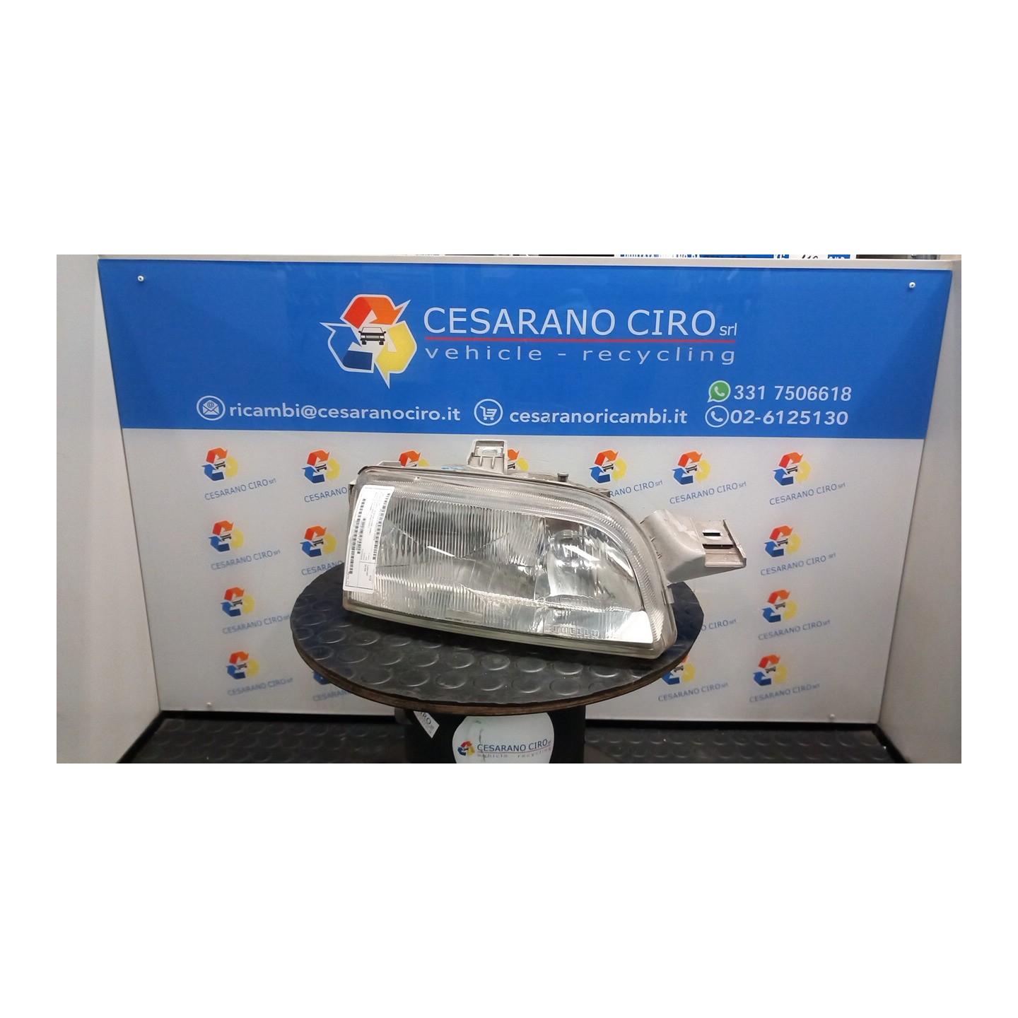 PROIETTORE DX. 059 FIAT PUNTO 1A SERIE (11/93-10/99) 176A8000 46433209