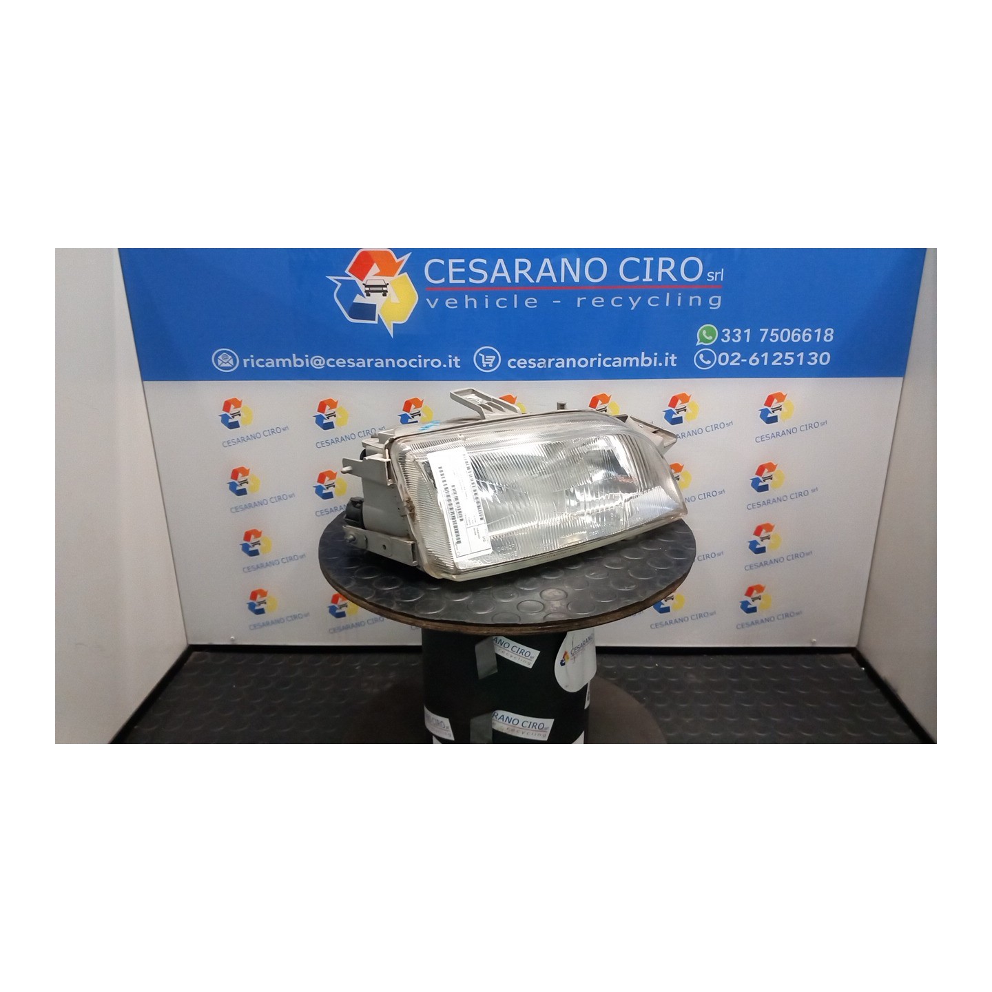 PROIETTORE DX. 059 FIAT PUNTO 1A SERIE (11/93-10/99) 176A8000 46433209