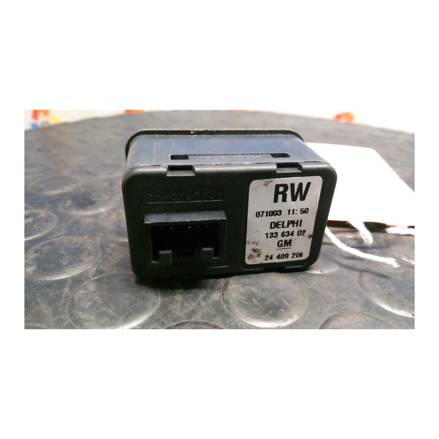BLOCCO COMANDI ALZACRISTALLI 067 OPEL MERIVA (X03) (03/03-12/10) Z17DTH 24411030