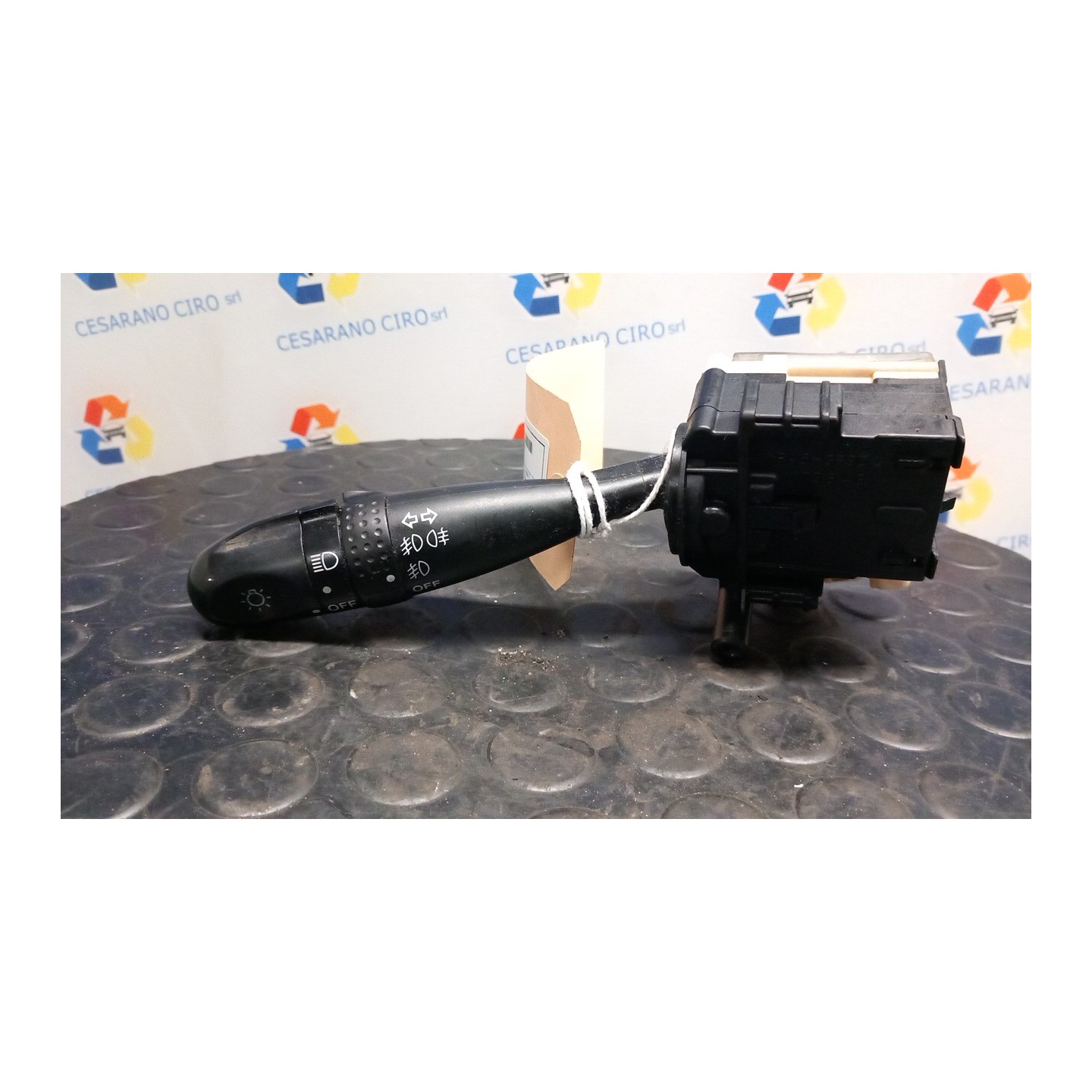 BLOCCO COMANDO VOLANTE LUCI 083 TOYOTA YARIS (03/99-11/05)     (JPP) 1NZFE 8414052030