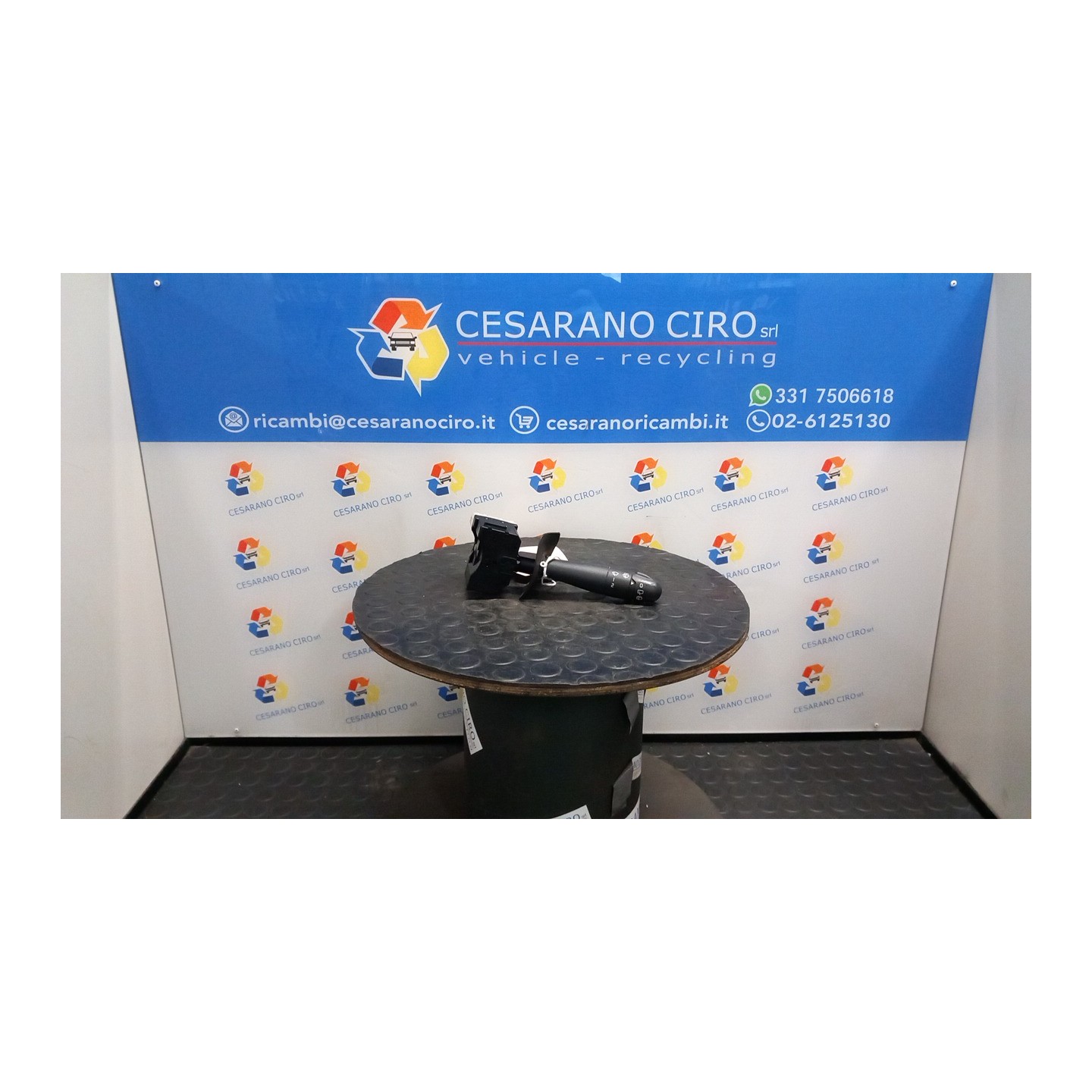 BLOCCO COMANDI TERGICRISTALLI 006 RENAULT CLIO 2A SERIE (05/01-11/10) D7FG7 7701048909