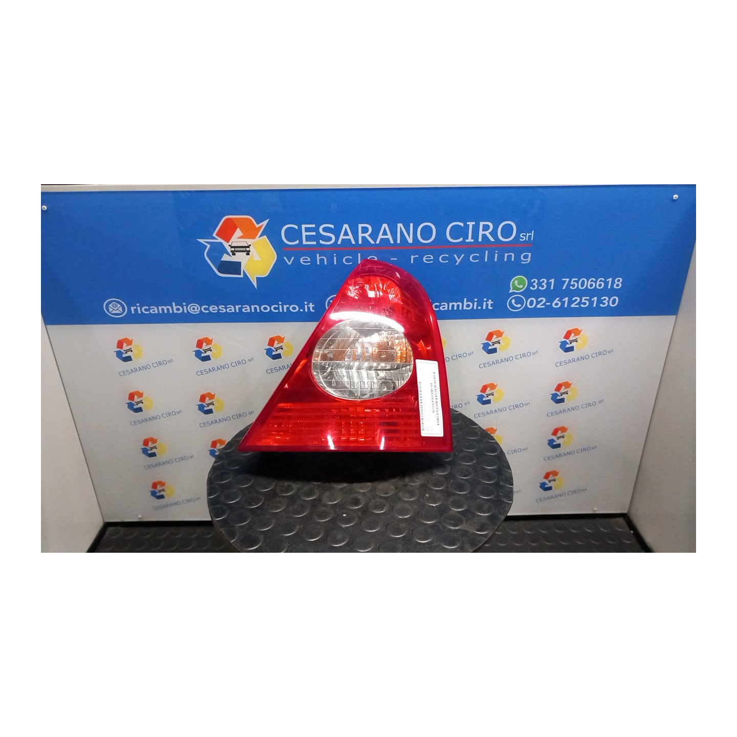 FANALE POST. DX. 022 RENAULT CLIO 2A SERIE (05/01-11/10) D7FG7 8200917487