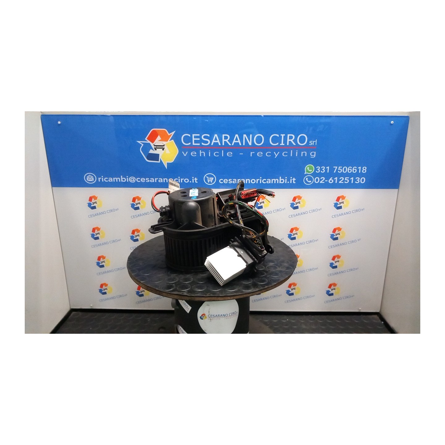 MOTORINO VENTILAZIONE ABITACOLO A/C REG. 040 RENAULT CLIO 2A SERIE (05/01-11/10) D4FB7 7701051271