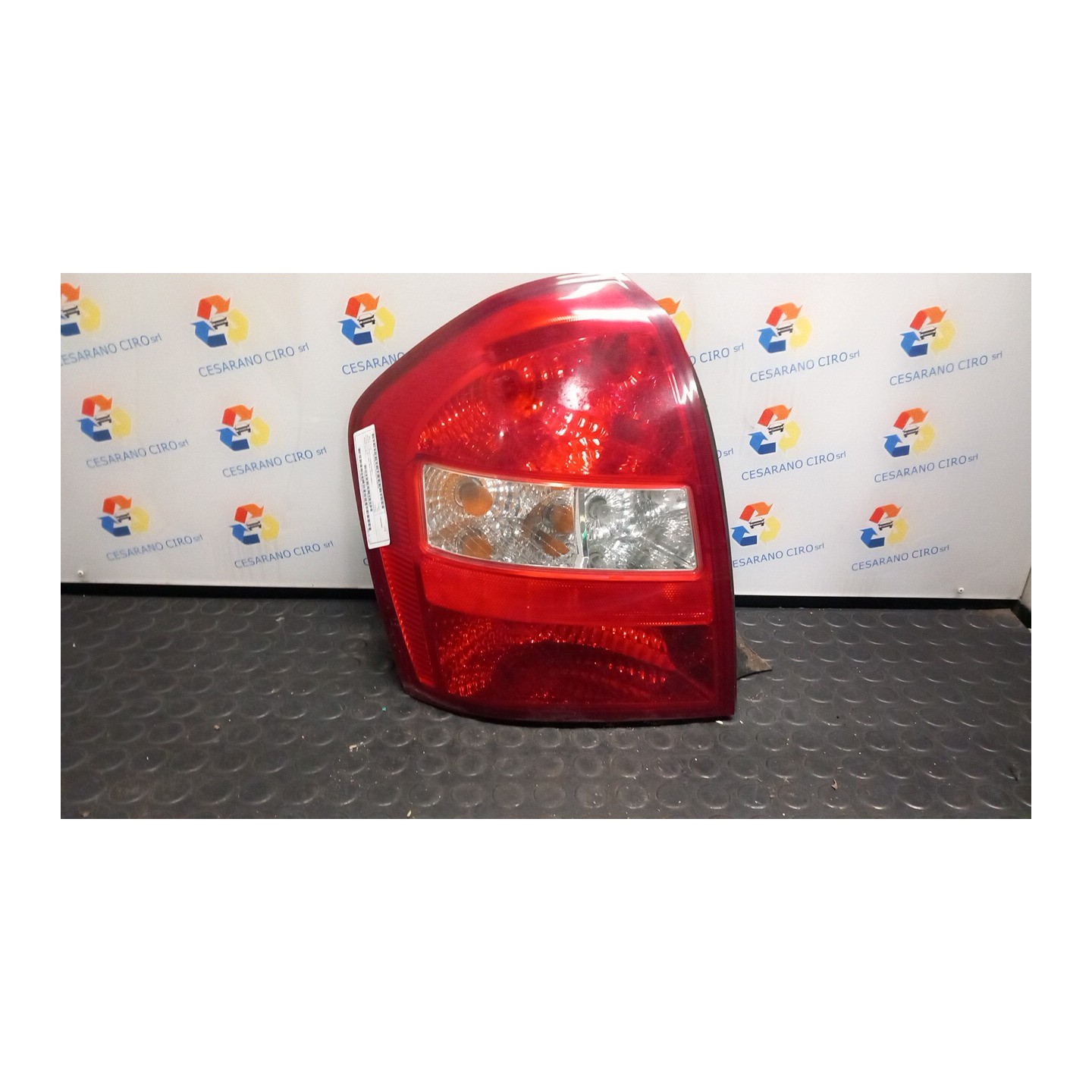 FANALE POST. SX. 100 KIA CERATO (10/04-02/08) D4FA 924012F210