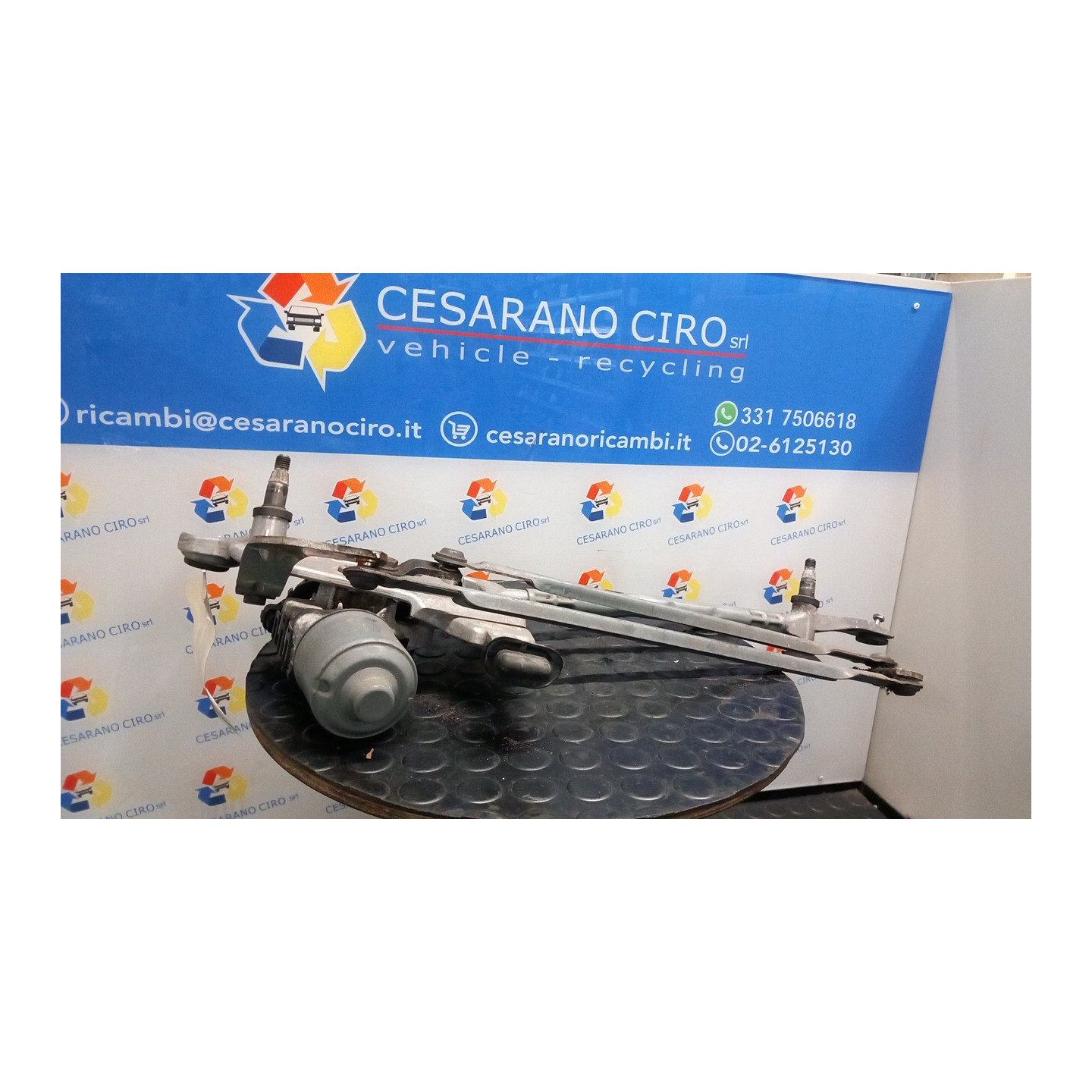 MECCANISMO TERGIPARABREZZA CON MOTOR 109 PEUGEOT 308 (07/13-) AH01 9810327980