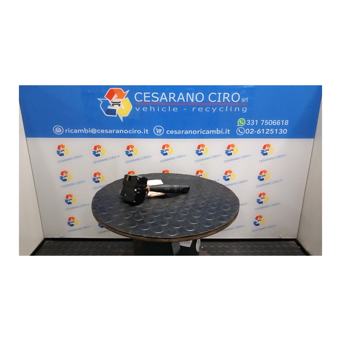 BLOCCO COMANDO VOLANTE LUCI 147 LAND ROVER FREELANDER (08/02-10/06) 204D3 STC4017