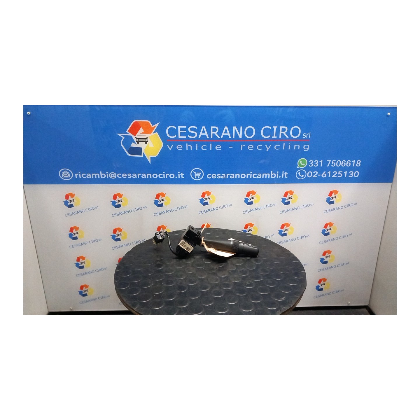 BLOCCO COMANDI TERGICRISTALLI 148 LAND ROVER FREELANDER (08/02-10/06) 204D3 STC4016