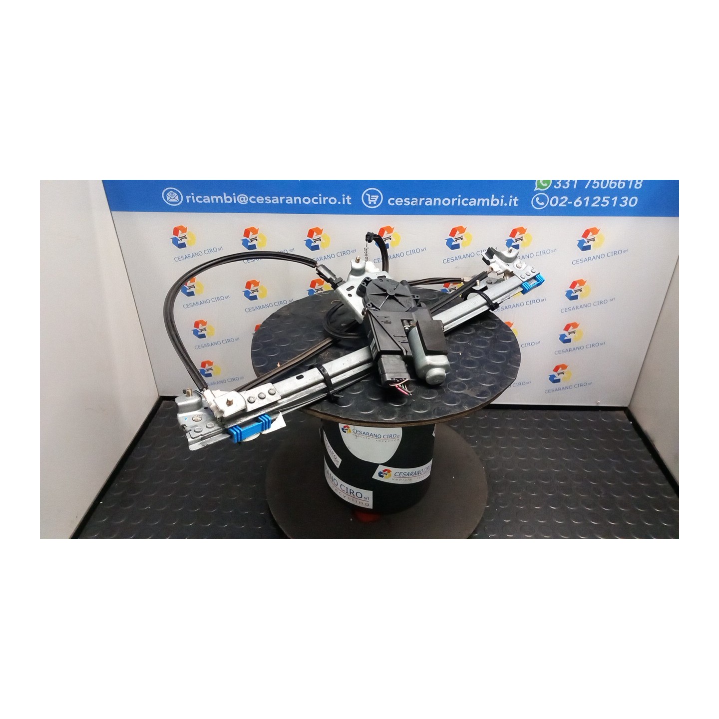 ALZACRISTALLO ELETTR. PORTA POST. CO SX. 026 RENAULT ESPACE 3A SERIE (03/06-) M9RC7 8200485232