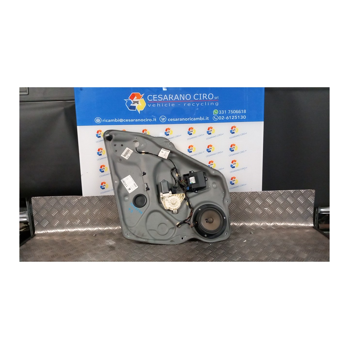 ALZACRISTALLO ELETTR. PORTA POST. DX. 045 MERCEDES-BENZ CLASSE A (W/C169) (07/04-04/13 640940 A1697303479