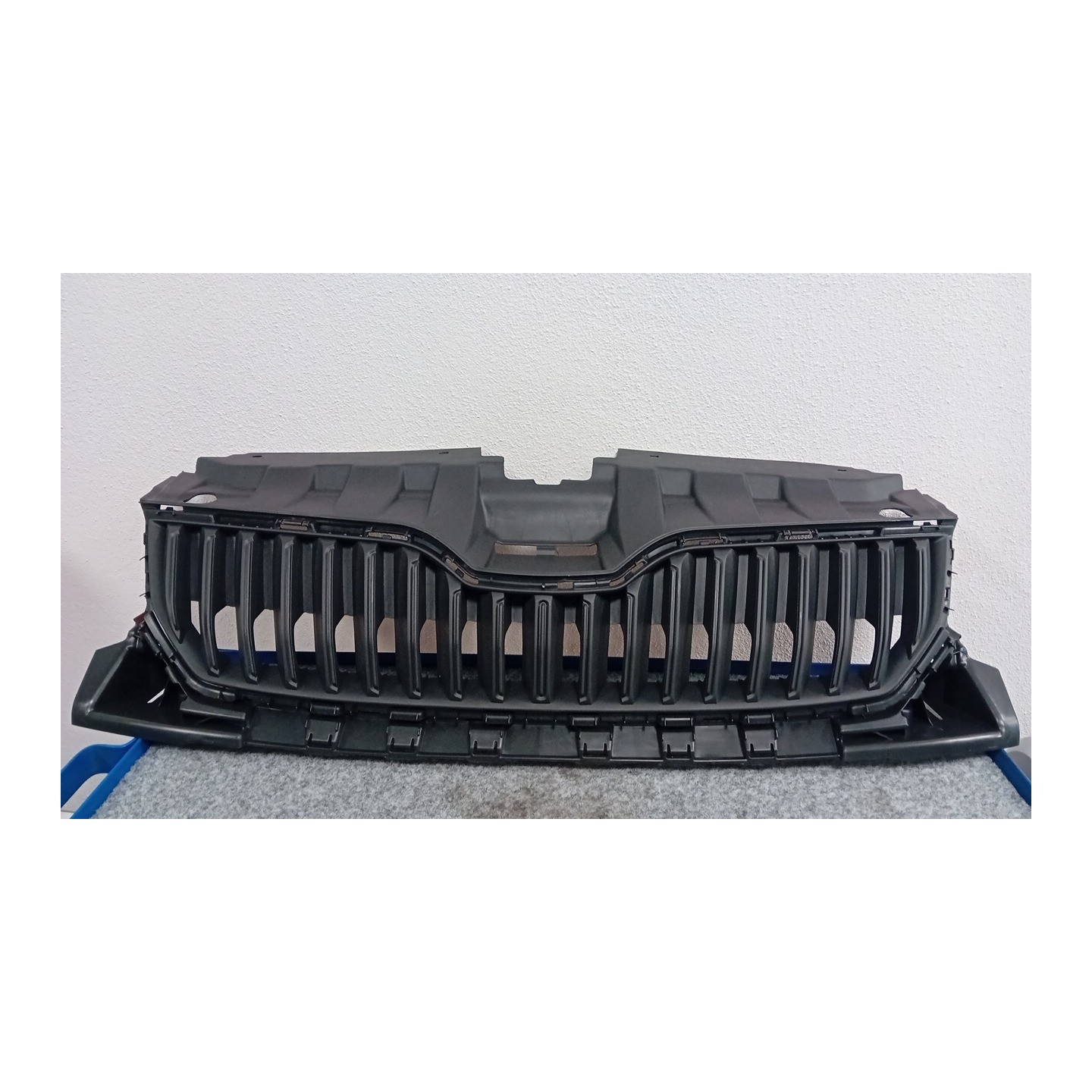 GRIGLIA P/CORNICE GRIGLIA CROMATA 102 SKODA FABIA (NJ) (01/15-04/19)  6V08536539B9