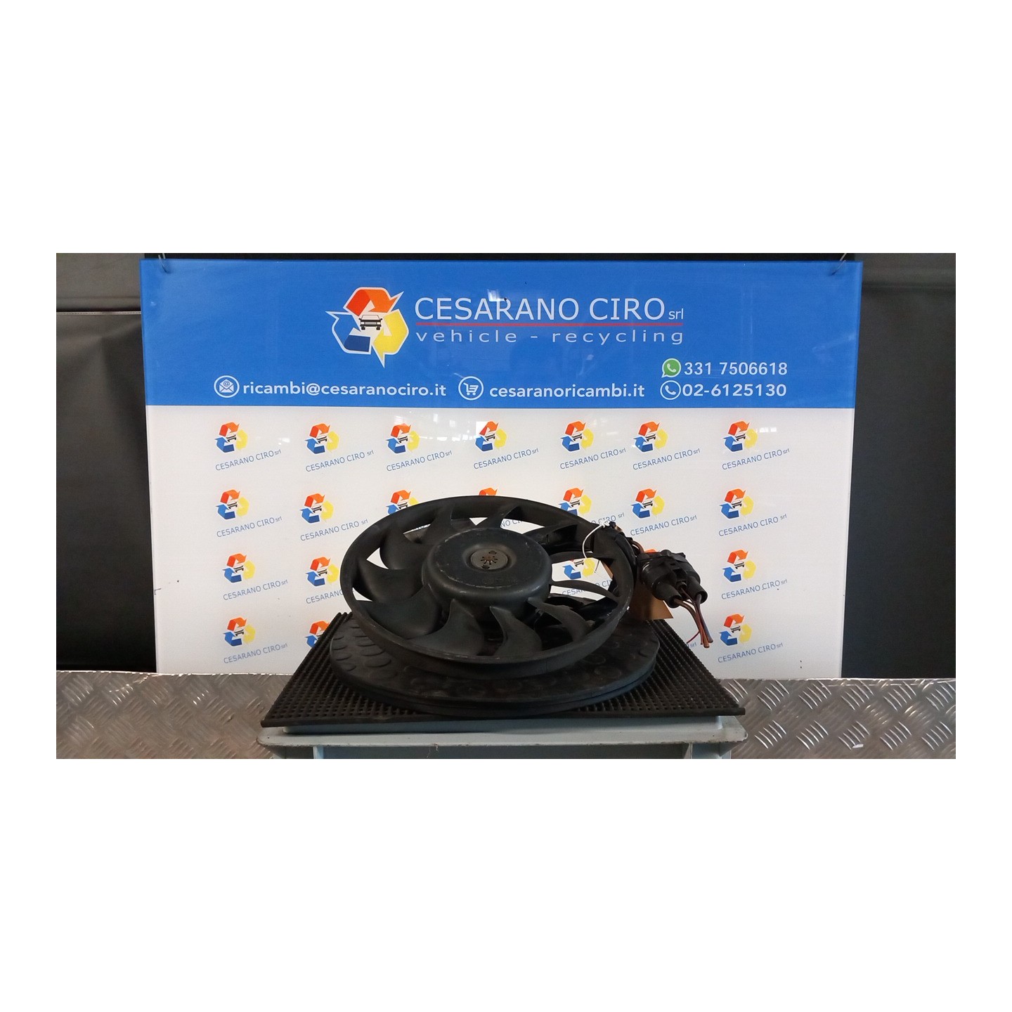 ELETTROVENTOLA T.8E4500001- 320W 300MM 057 AUDI A4 (8E) (11/00-11/04) AVF 8E0959455K