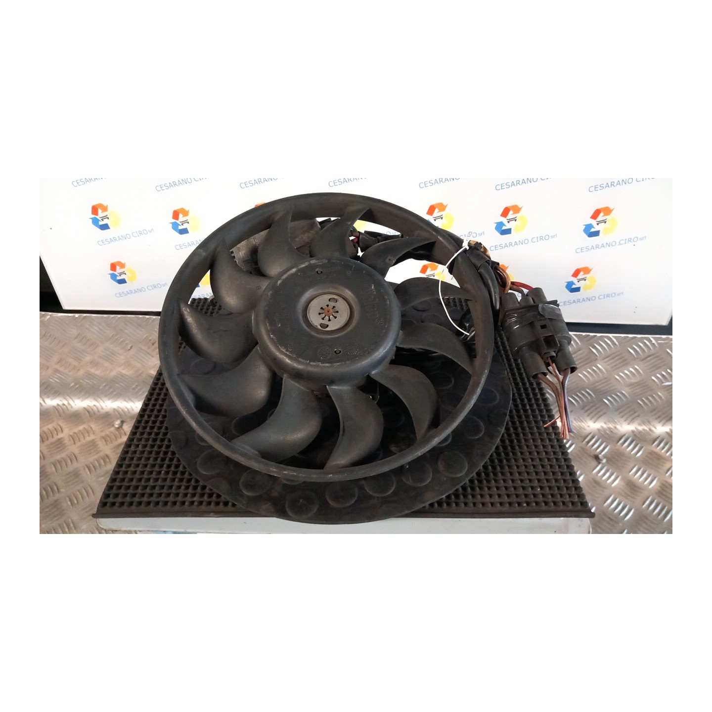 ELETTROVENTOLA T.8E4500001- 320W 300MM 057 AUDI A4 (8E) (11/00-11/04) AVF 8E0959455K
