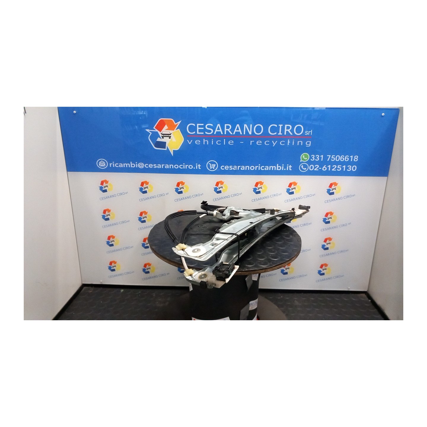 ALZACRISTALLO ELETTR. PORTA ANT. CON MOTORINO DX. 113 CITROEN DS3 (11/09-01/16) 8FP 9222FV