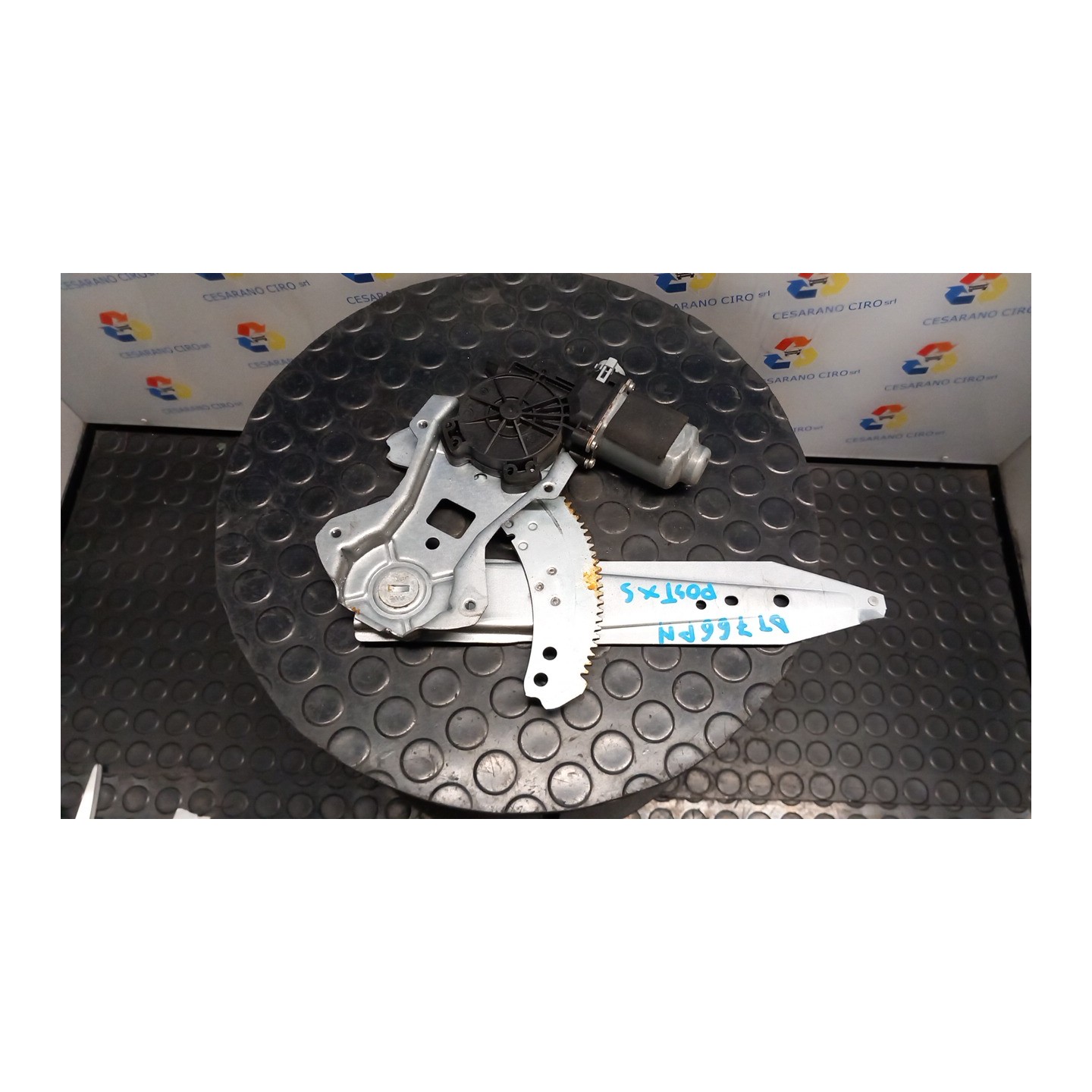 ALZACRISTALLO ELETTR. PORTA POST. C/MOTORINO SX. 119 NISSAN NOTE (E11E) (02/06-09/13) CR14 827019U000