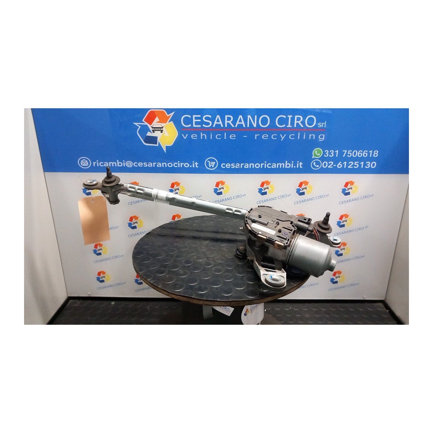 MECCANISMO TERGIPARABREZZA CON MOTORINO 005 AUDI A4 (8W) (08/15-) DET 8W1955023A