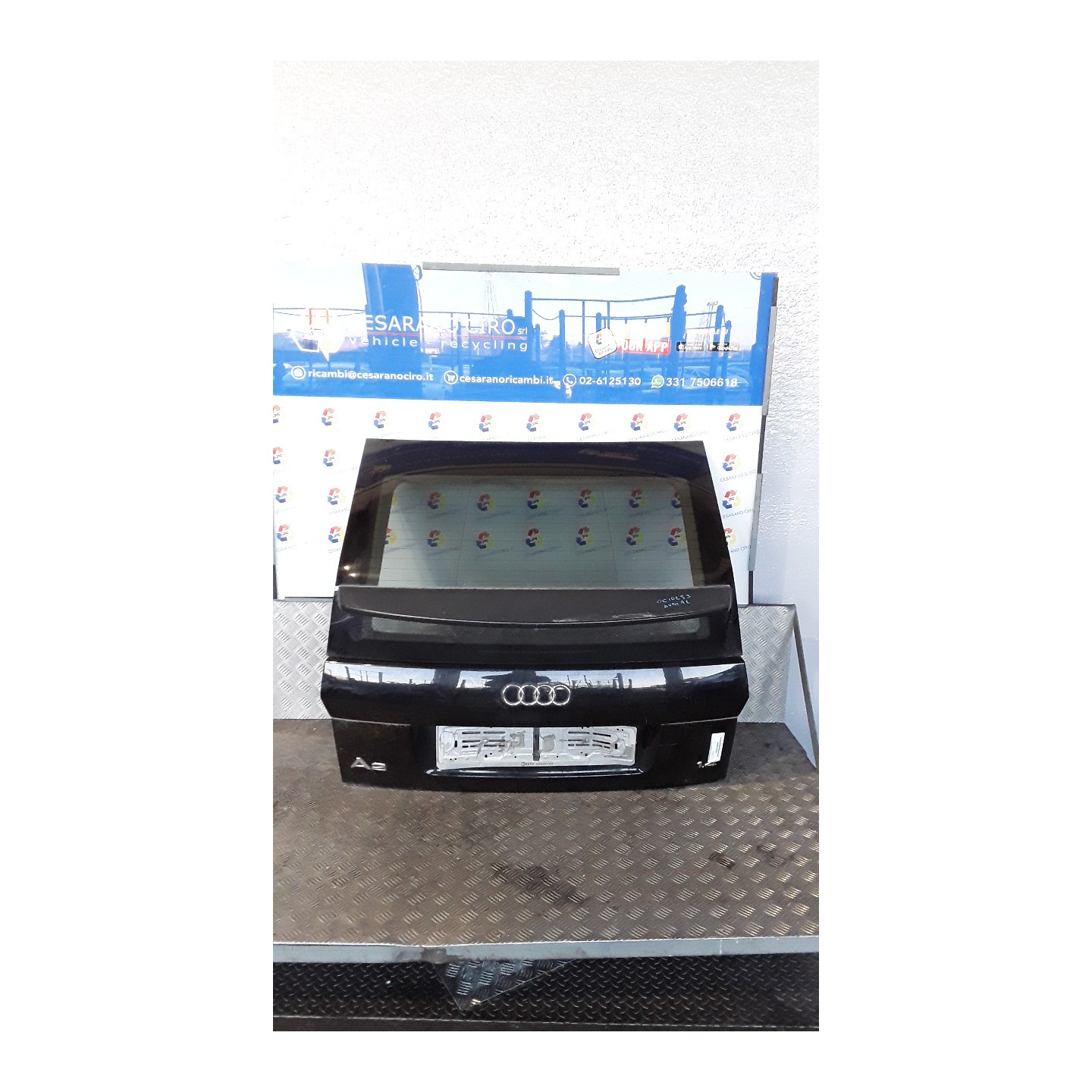 PORTELLO POST. 156 AUDI A2 (8Z) (06/00-02/06) AUA 8Z0827023D