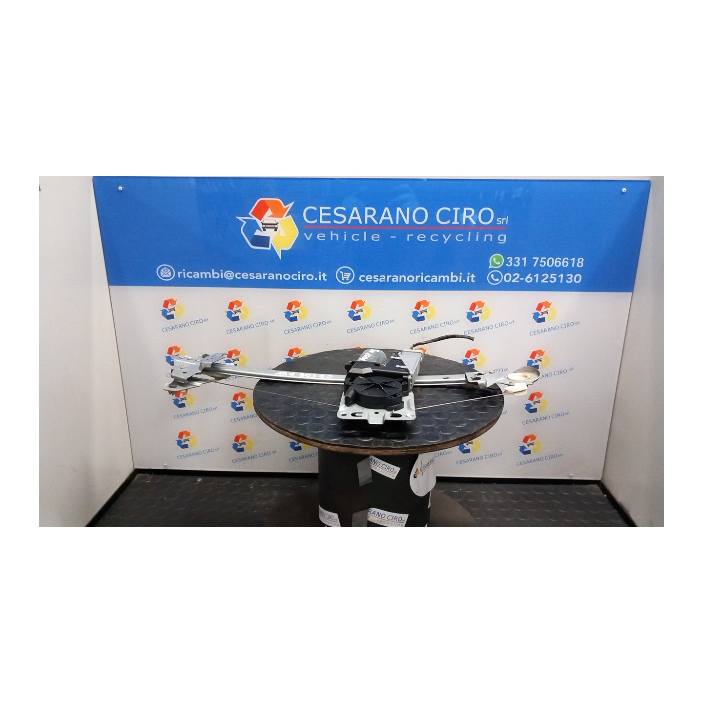 ALZACRISTALLO ELETTR. PORTA POST. C/MOTORINO SX. 106 PEUGEOT 307 (04/01-12/06) RHR 9223A0