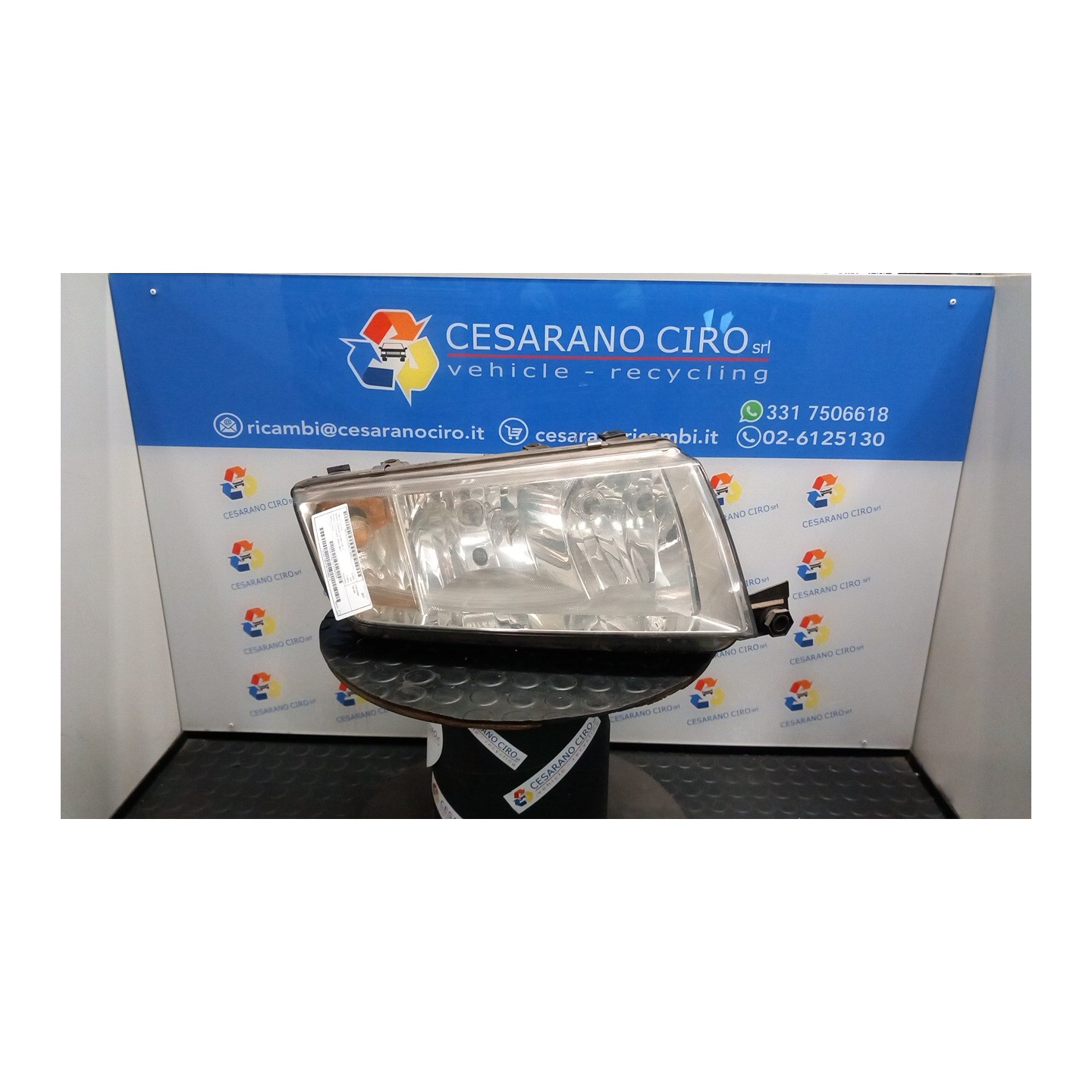 PROIETTORE DX. 031 SKODA FABIA (6Y) (01/00-11/07) AZQ 6Y1941016P