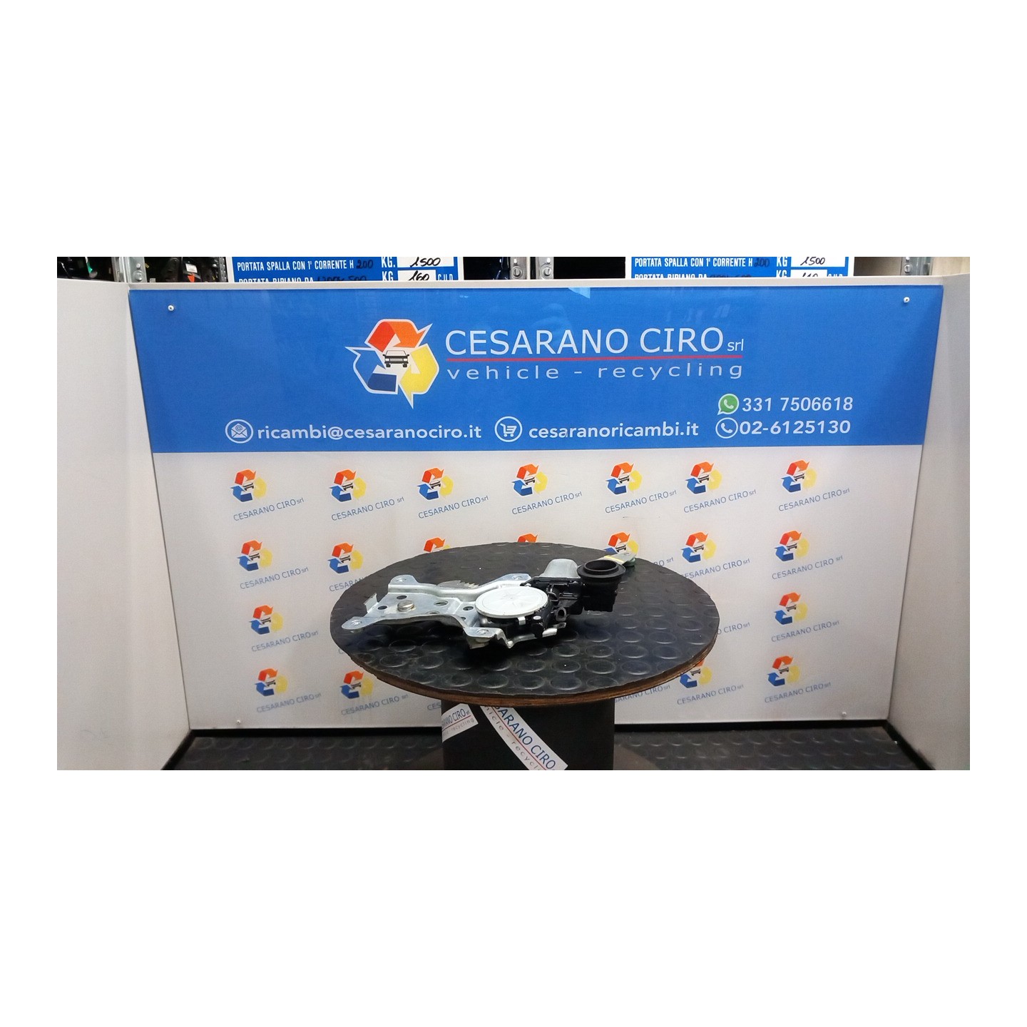 ALZACRISTALLO ELETTR. PORTA POST. DX. 107 DAIHATSU MATERIA (12/06-) K3 69803B1040