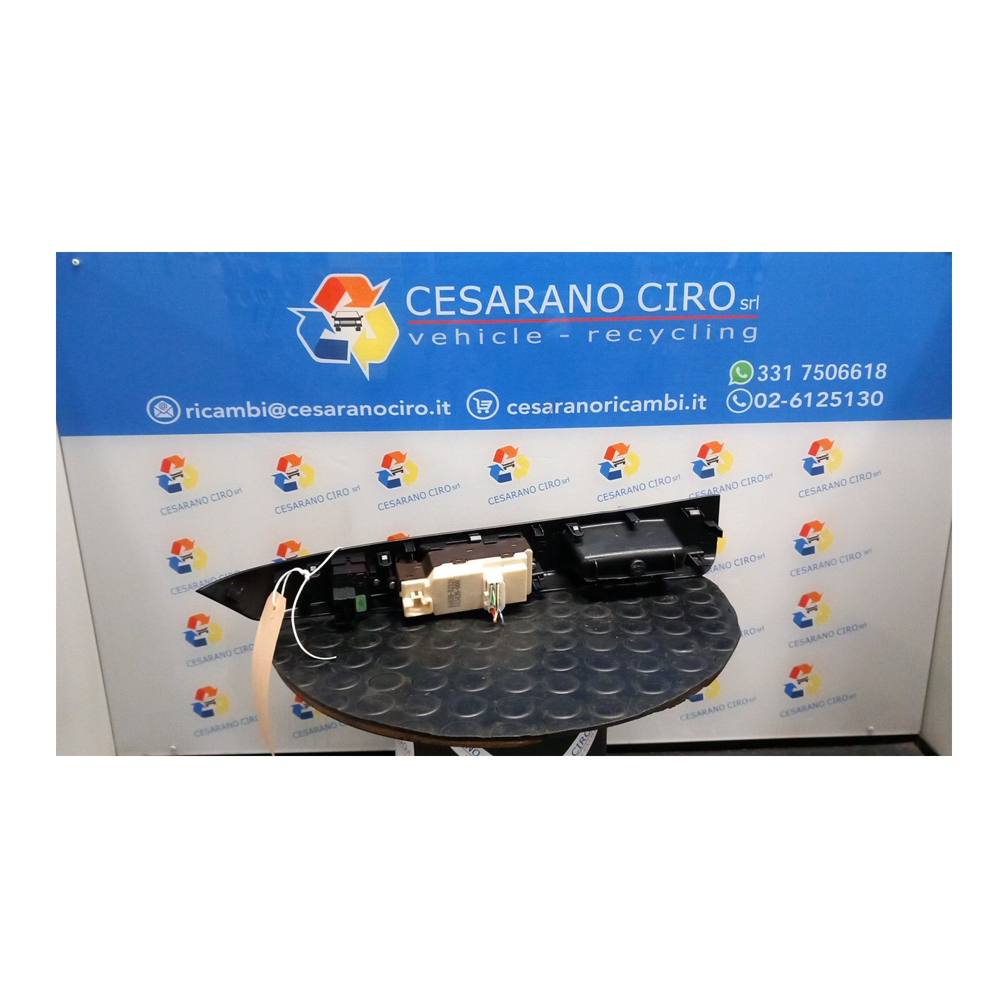 BLOCCO COMANDI ALZACRISTALLI 123 DAIHATSU CUORE (09/07-) 1KR 84820B2320