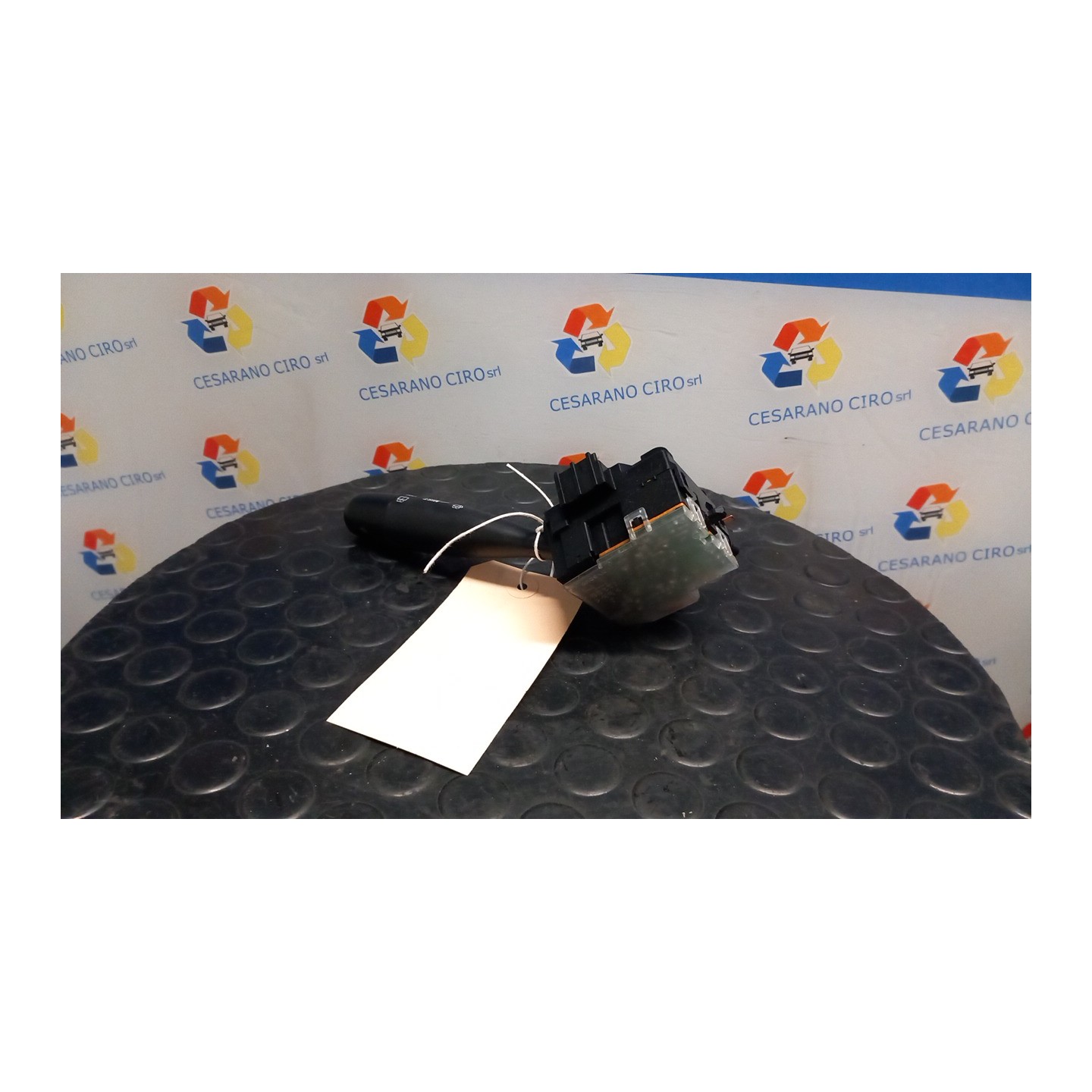 BLOCCO COMANDI TERGICRISTALLI 124 DAIHATSU CUORE (09/07-) 1KR 84652B2020