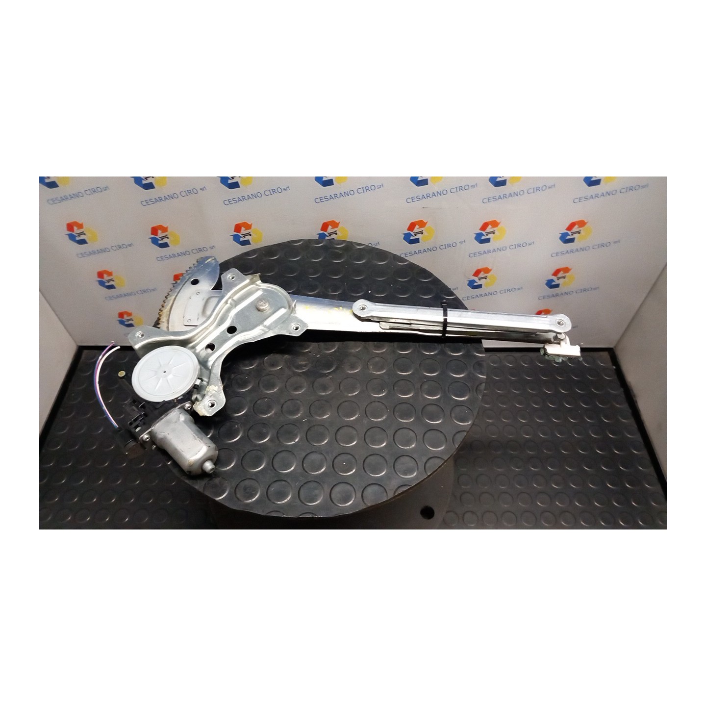 ALZACRISTALLO ELETTR. PORTA ANT. SX. 128 DAIHATSU CUORE (09/07-) 1KR 69802B2090
