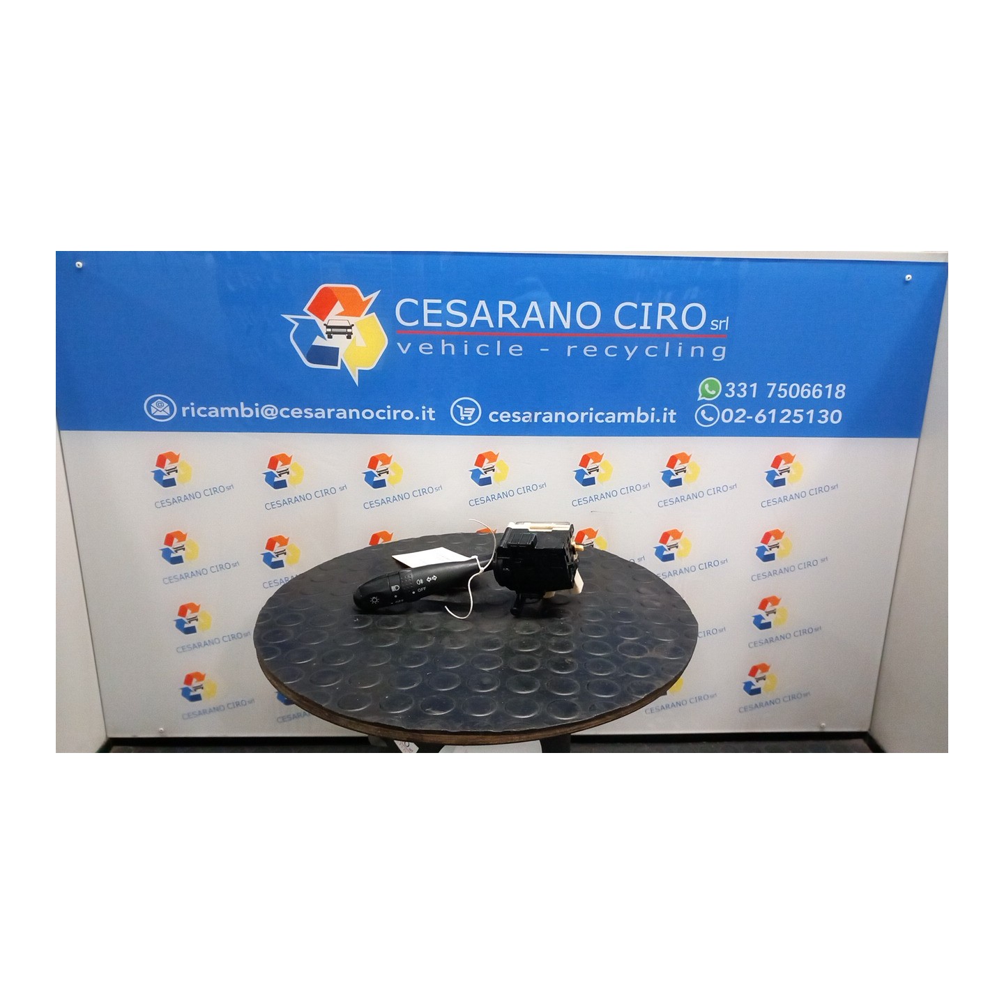 INTERRUTTORE BLOCCO COMANDO LUCI 136 TOYOTA COROLLA VERSO (01/02-03/04) 3ZZFE 8414013010