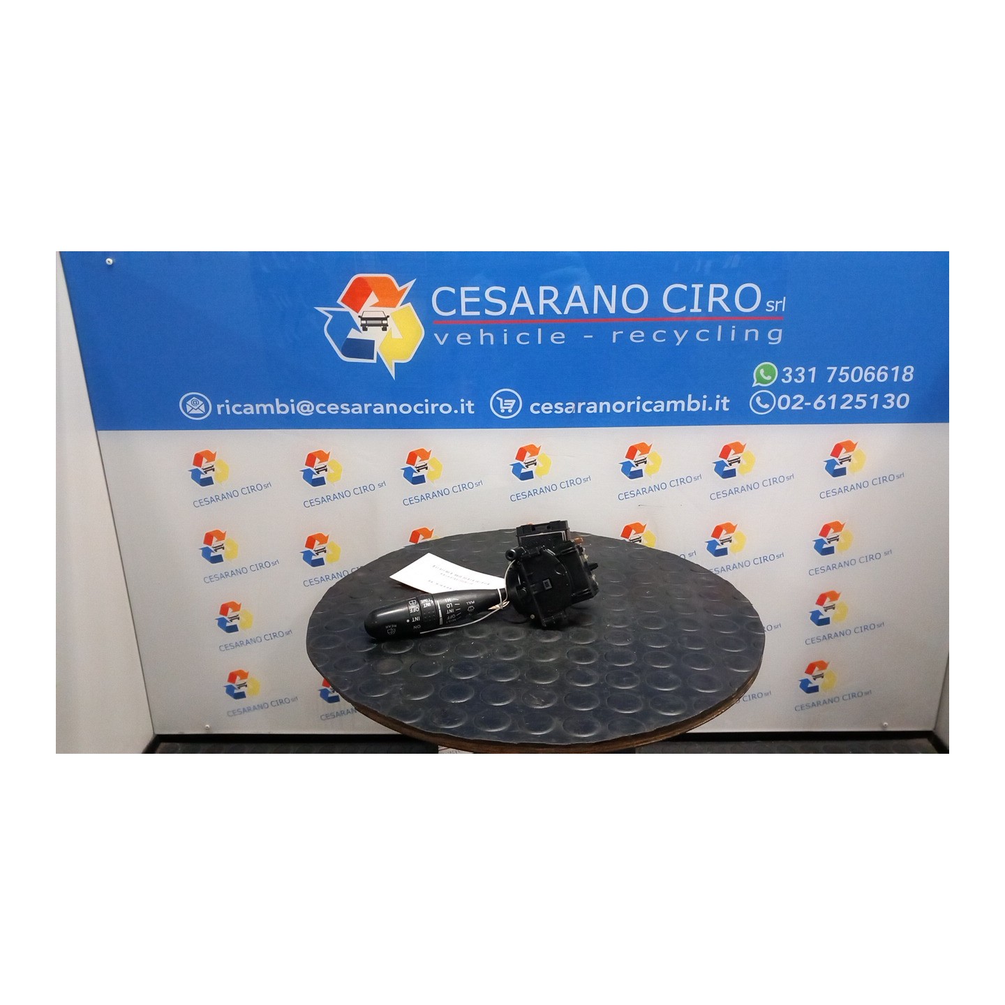 BLOCCO COMANDI TERGICRISTALLI 137 TOYOTA COROLLA VERSO (01/02-03/04) 3ZZFE 8465202290