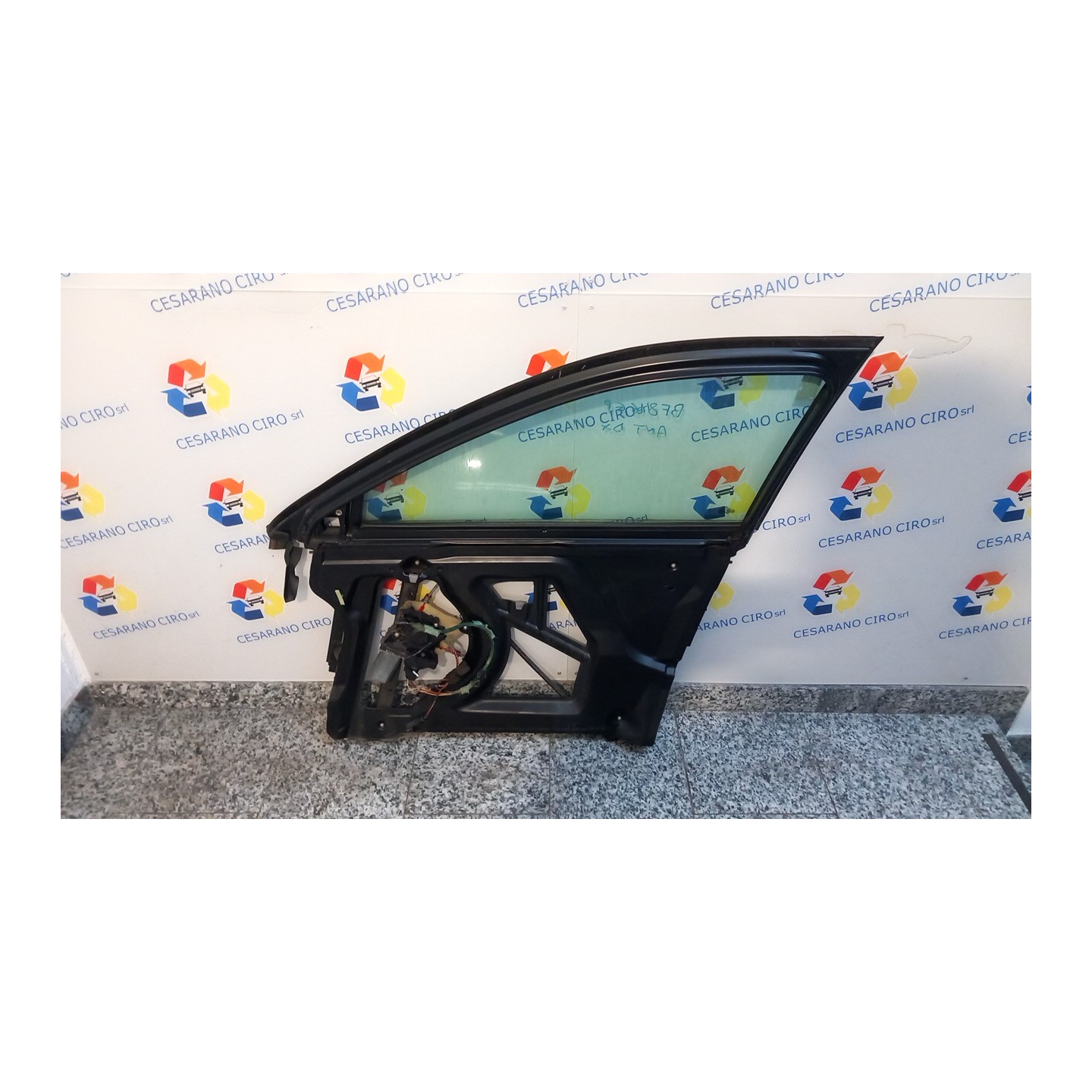 ALZACRISTALLO ELETTR. PORTA ANT. DX. 080 AUDI A3 (8L) (08/96-12/01) AKL 8L4837462