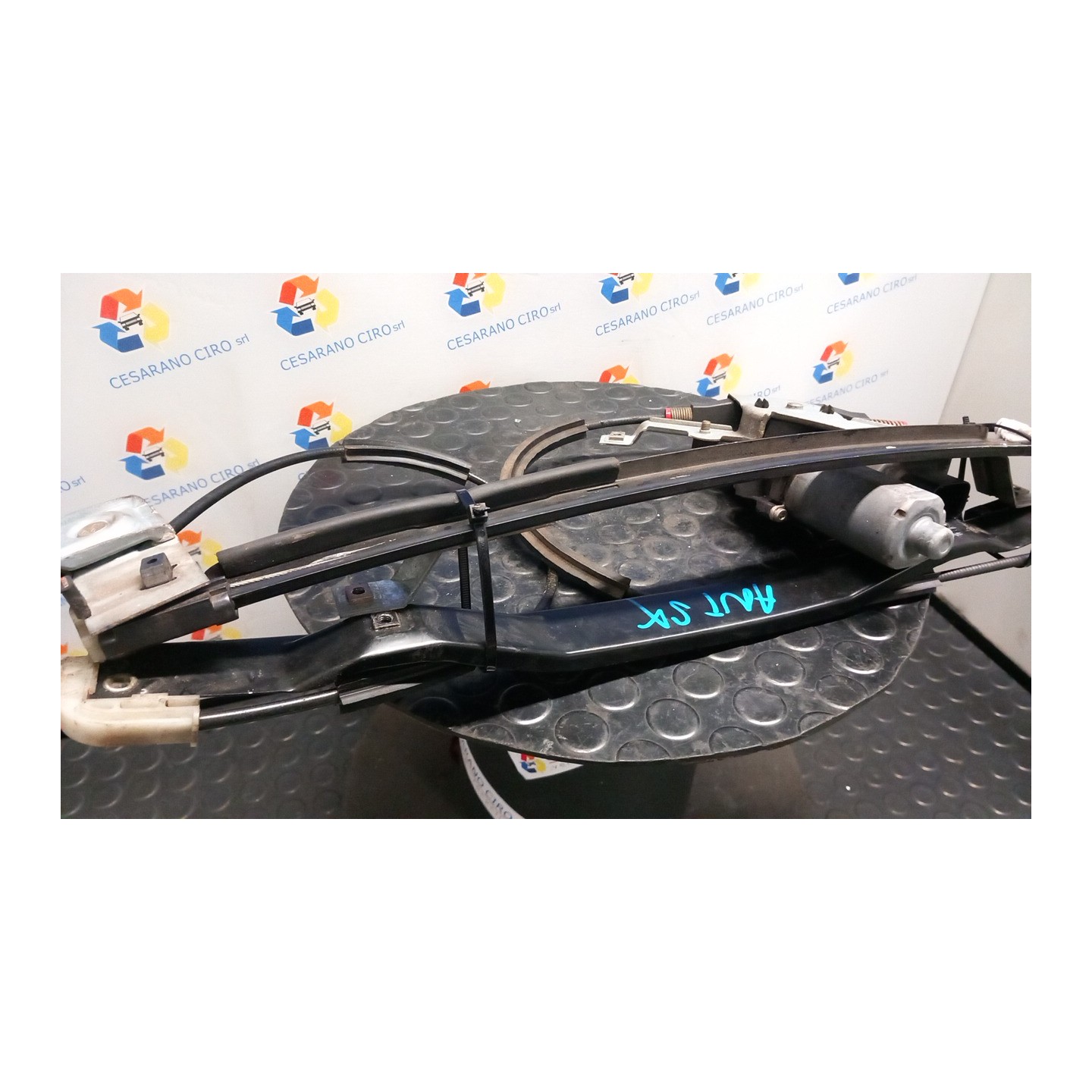 ALZACRISTALLO ELETTR. PORTA ANT. C/MOTORINO SX. 016 FORD MONDEO (GE) (01/01-09/03) FMBA 1417698