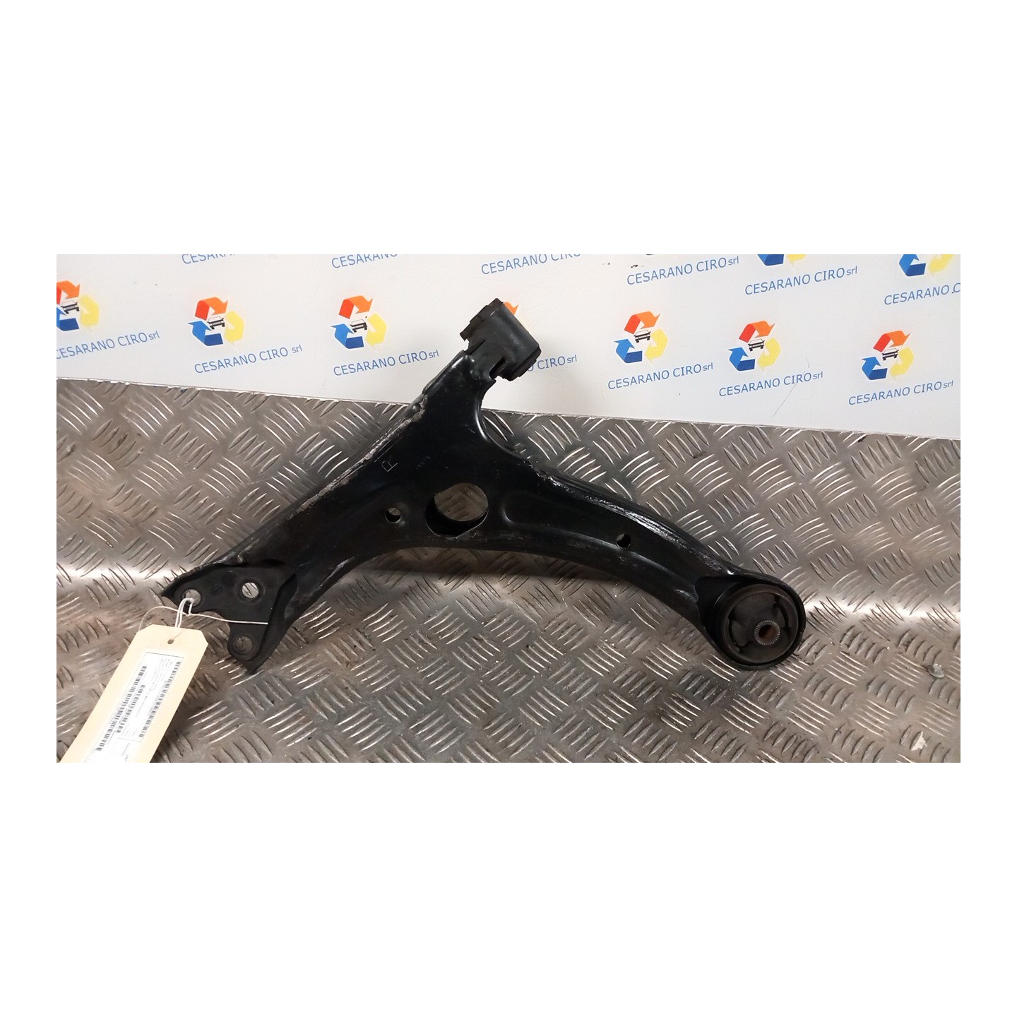 BRACCIO OSCILLANTE SOSP. ANT. 100AMP DX. 013 TOYOTA COROLLA VERSO (03/04-12/09) 2ADFTV 480680F010