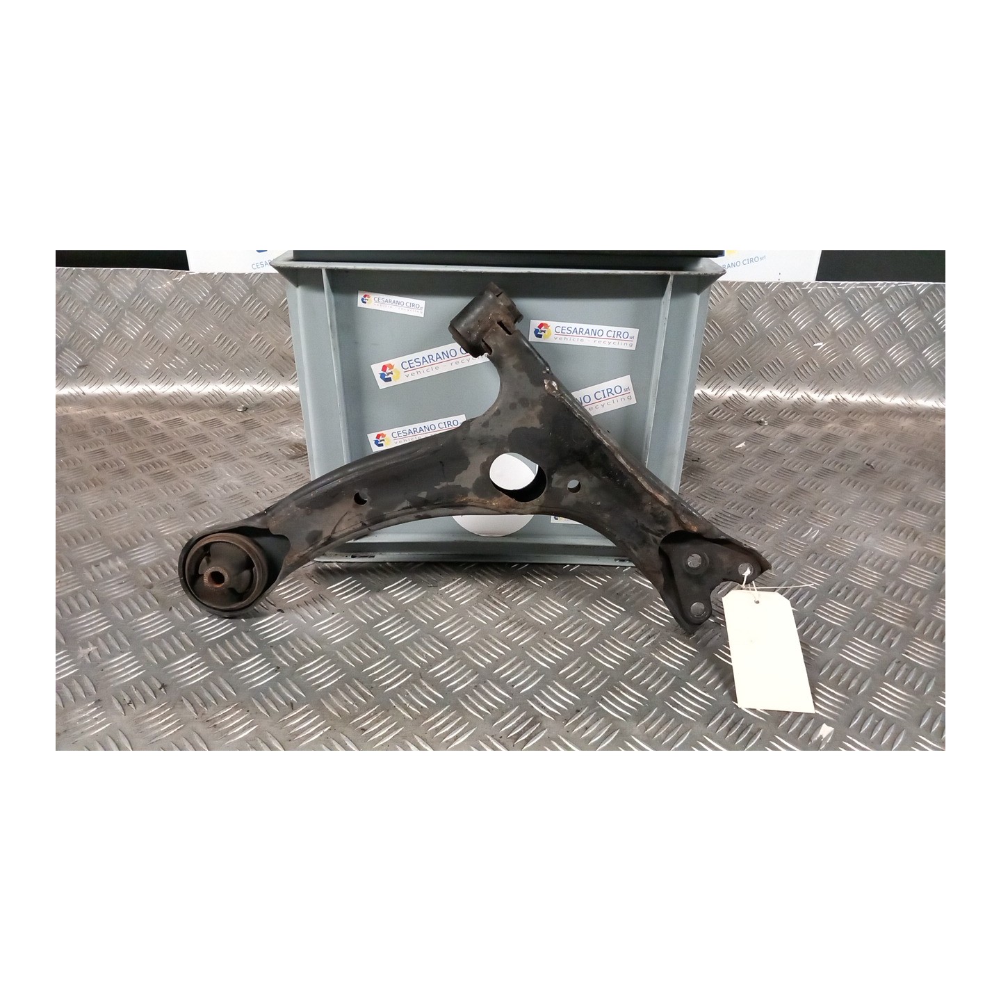 BRACCIO OSCILLANTE SOSP. ANT. 100AMP SX. 014 TOYOTA COROLLA VERSO (03/04-12/09) 2ADFTV 480690F010