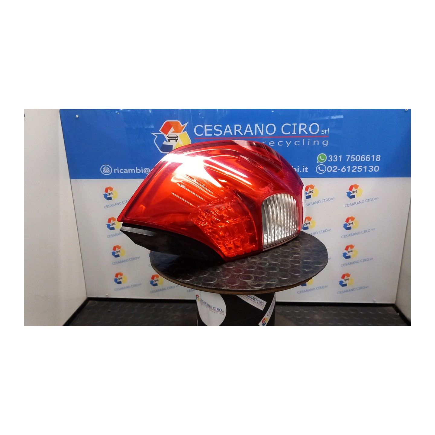 FANALE POST. DX. 022 RENAULT SCENIC 2A SERIE (06/03-08/09) K9K77 8200493375