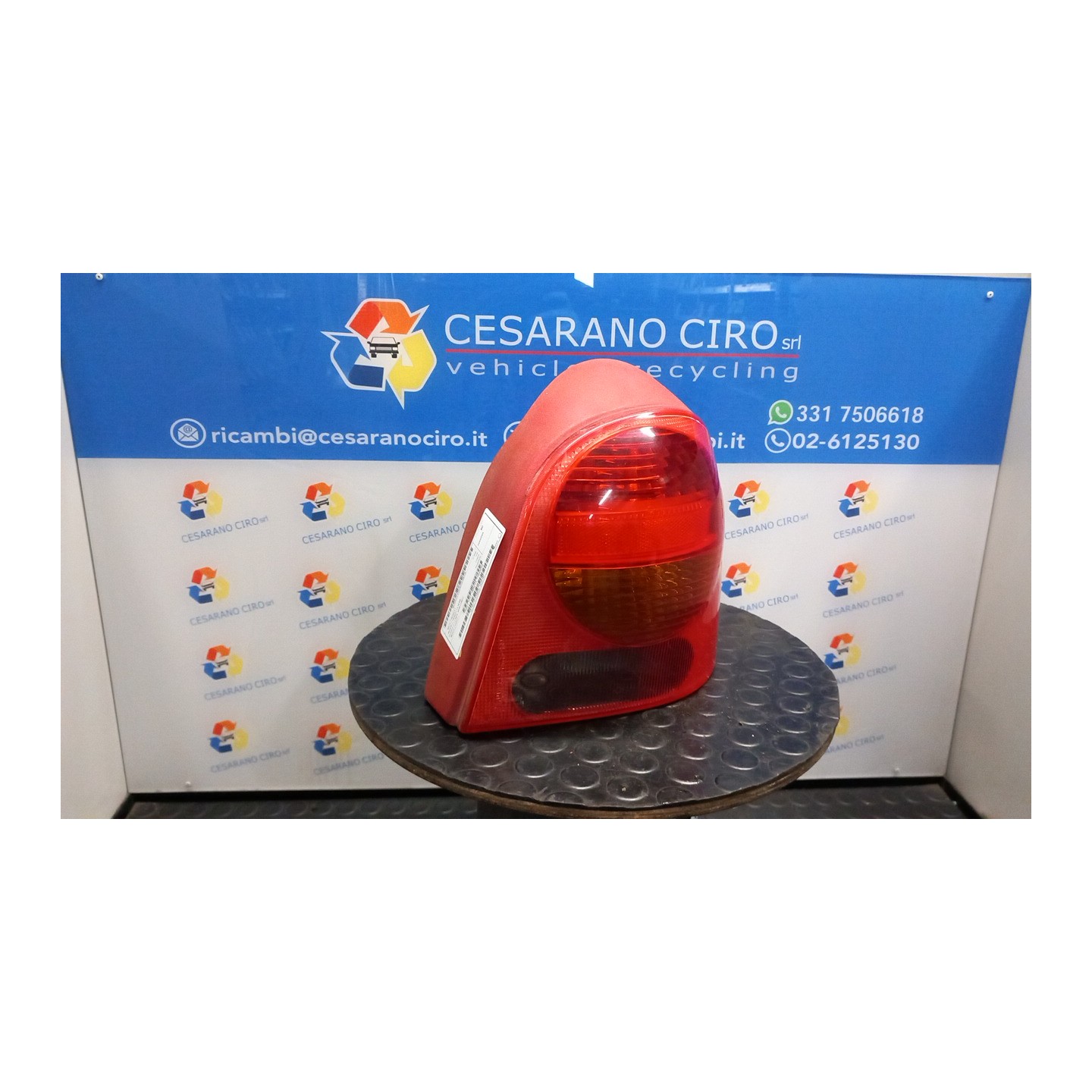FANALE POST. 09/04 DX. 120 RENAULT TWINGO 1A SERIE (08/98-09/07) D7FF7 7700426320