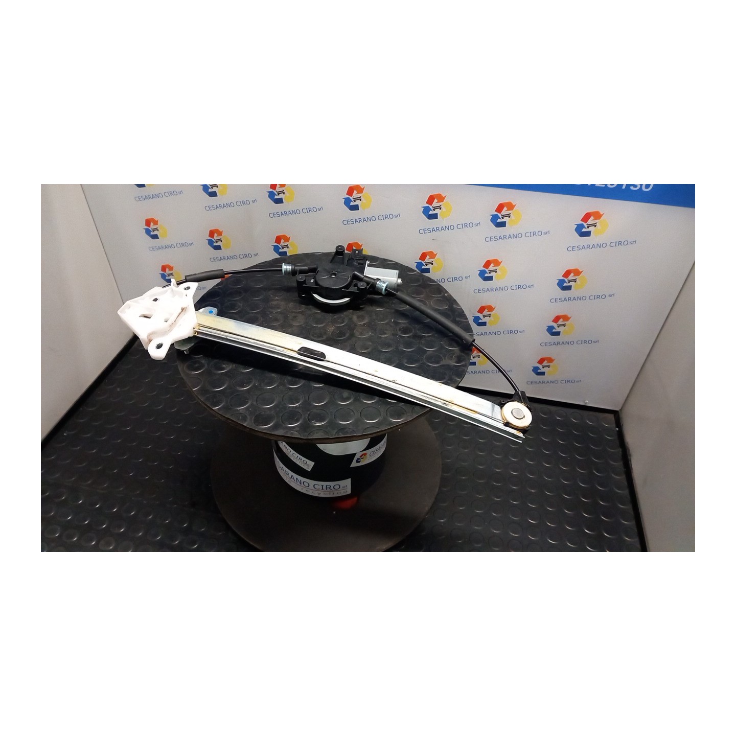 ALZACRISTALLO ELETTR. PORTA ANT. SX. 028 MAZDA MAZDA 2 3A SERIE (12/19-) P5 DA6C59590A