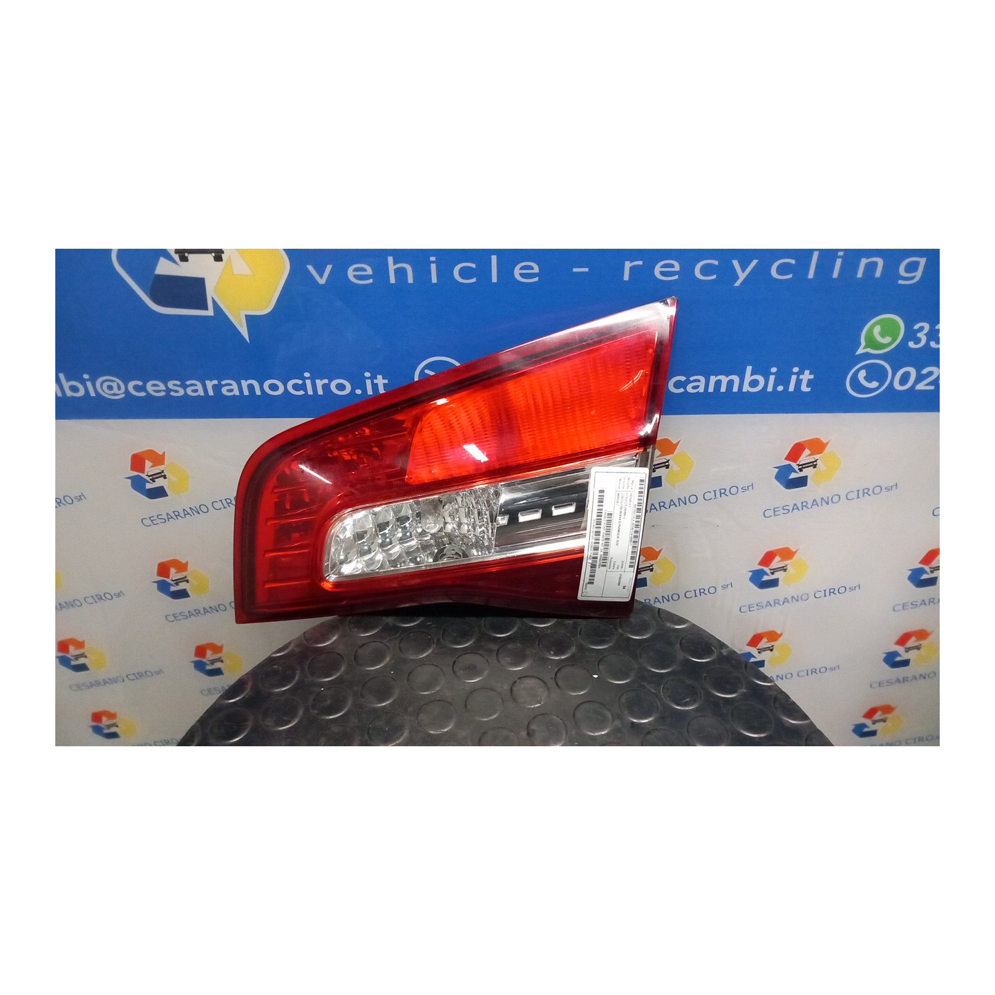 FANALE POST. PARTE INT. DX. 071 RENAULT KOLEOS (05/08-) M9RG8 26550JY05A