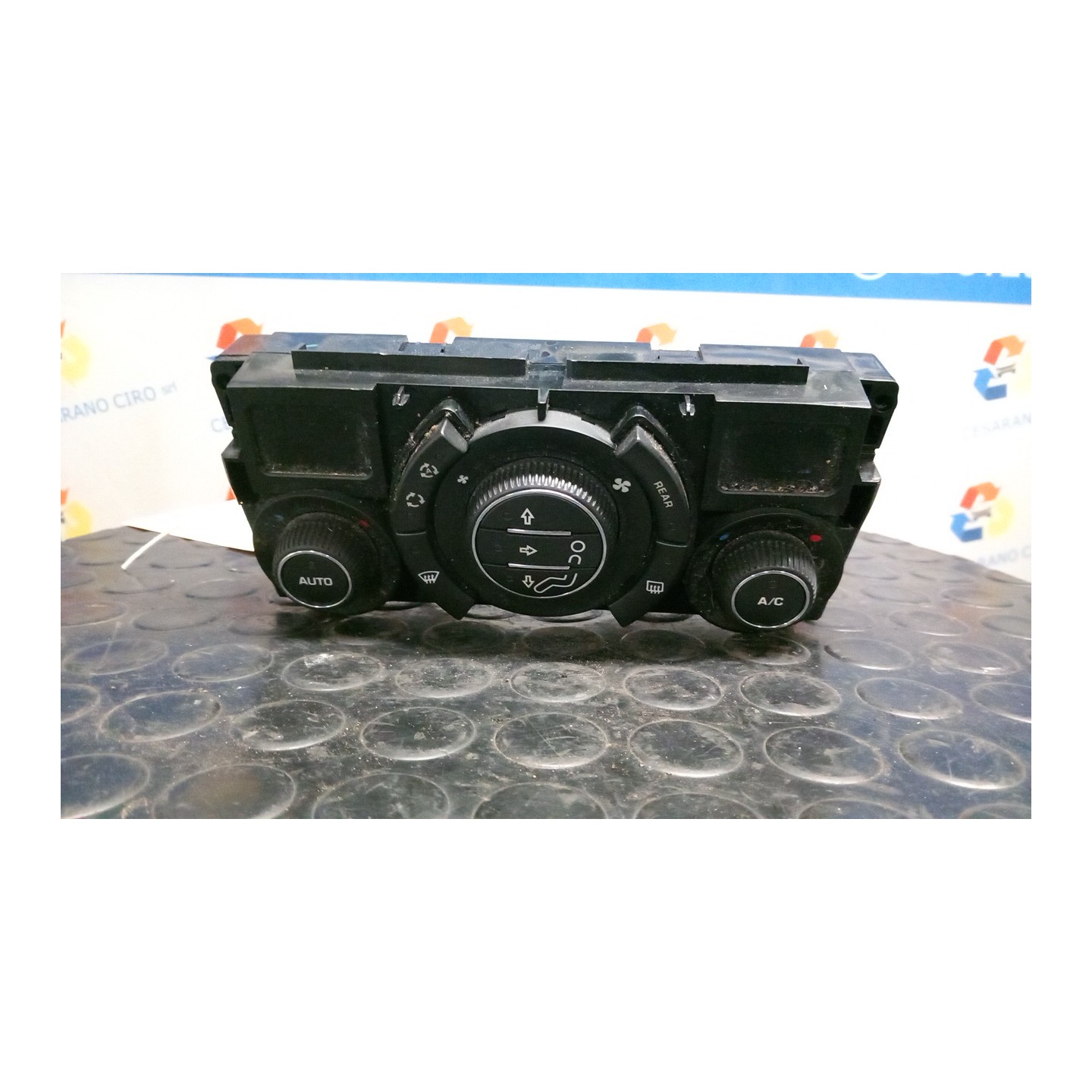 BLOCCO COMANDO CLIMATIZZAZIONE C/RAFFR.AUTO. 110 PEUGEOT 5008 (10/09-03/17) 9H05 6452W6