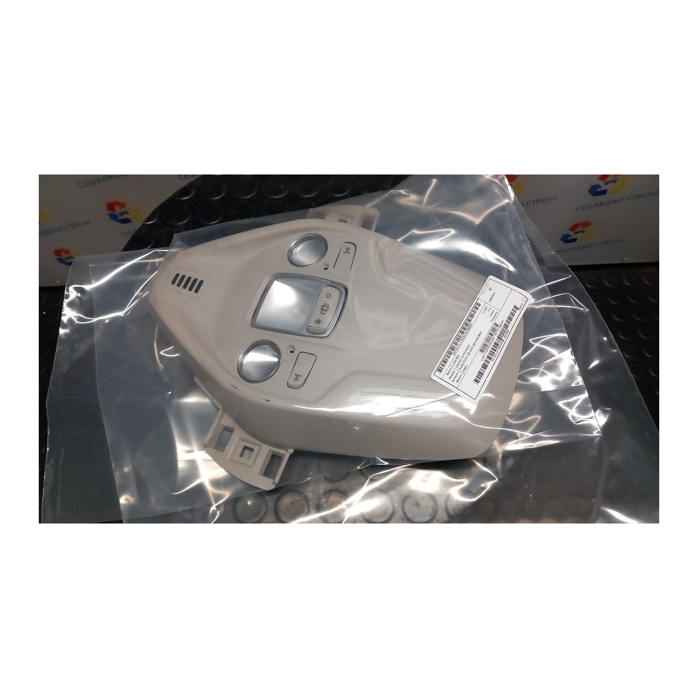 LUCE CORTESIA ANT. TETTO 087 CITROEN GRAND C4 PICASSO (07/13-07/16 HN02 6362AS