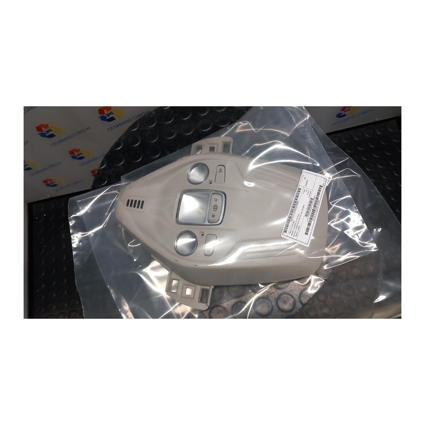 LUCE CORTESIA ANT. TETTO 087 CITROEN GRAND C4 PICASSO (07/13-07/16 HN02 6362AS