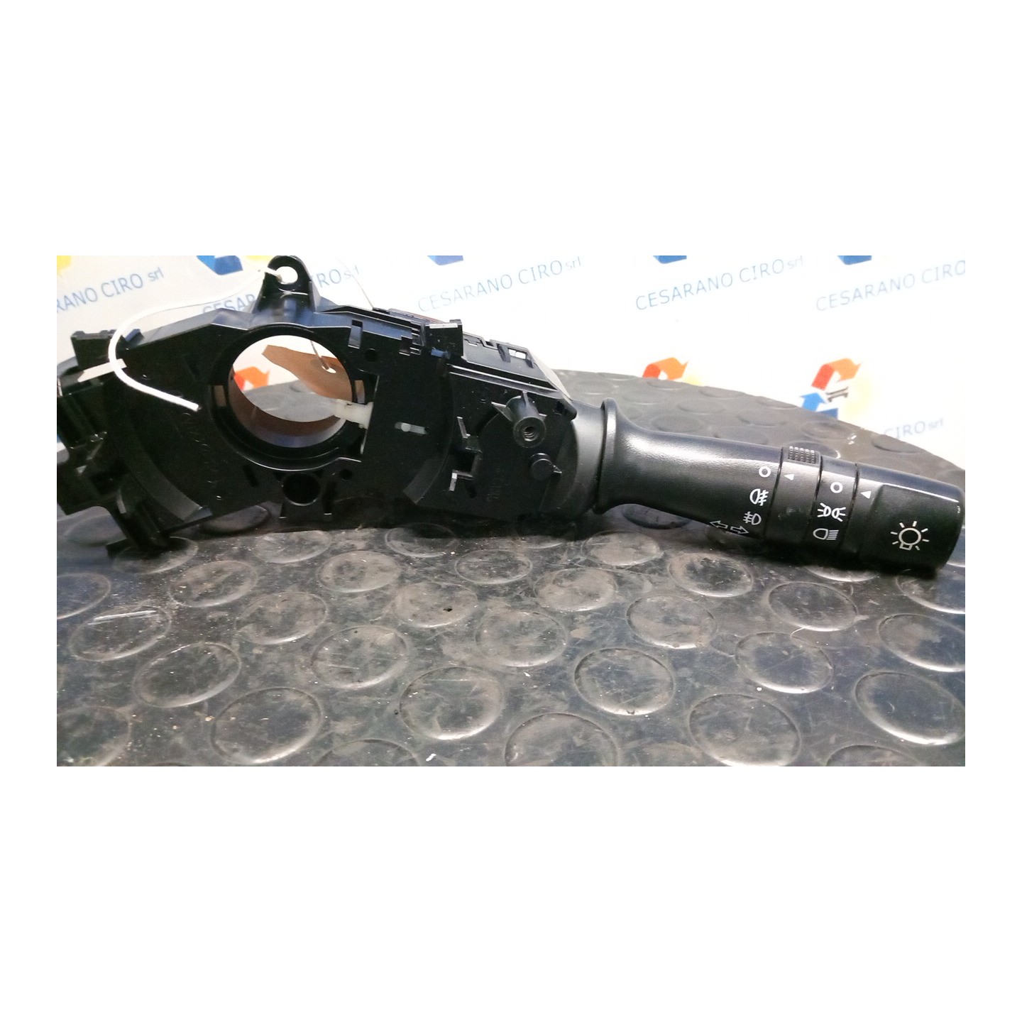 BLOCCO COMANDO VOLANTE LUCI 009 KIA RIO 3A SERIE (01/15-10/17) G4LA 934102V521