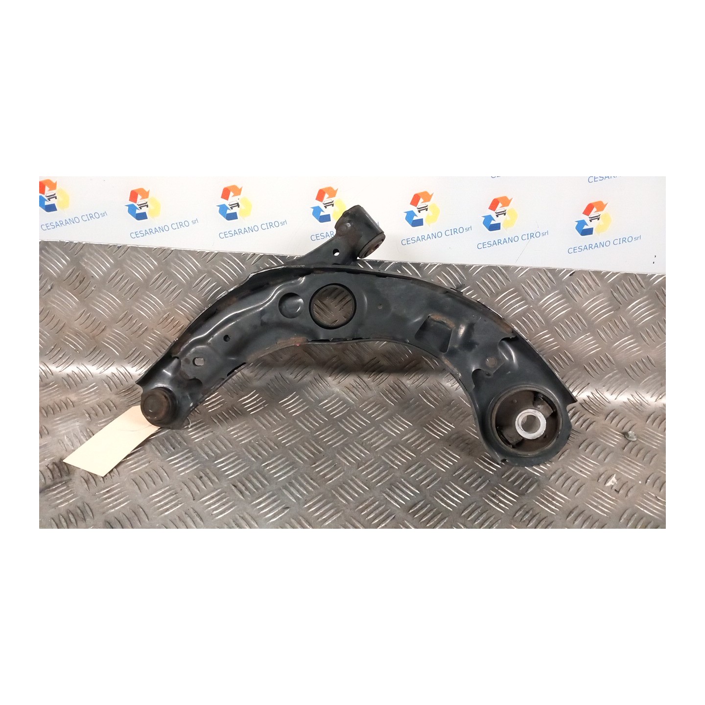 BRACCIO OSCILLANTE SOSP. ANT. DX. 038 MAZDA MAZDA 2 3A SERIE (12/19-) P5 DG7R34300
