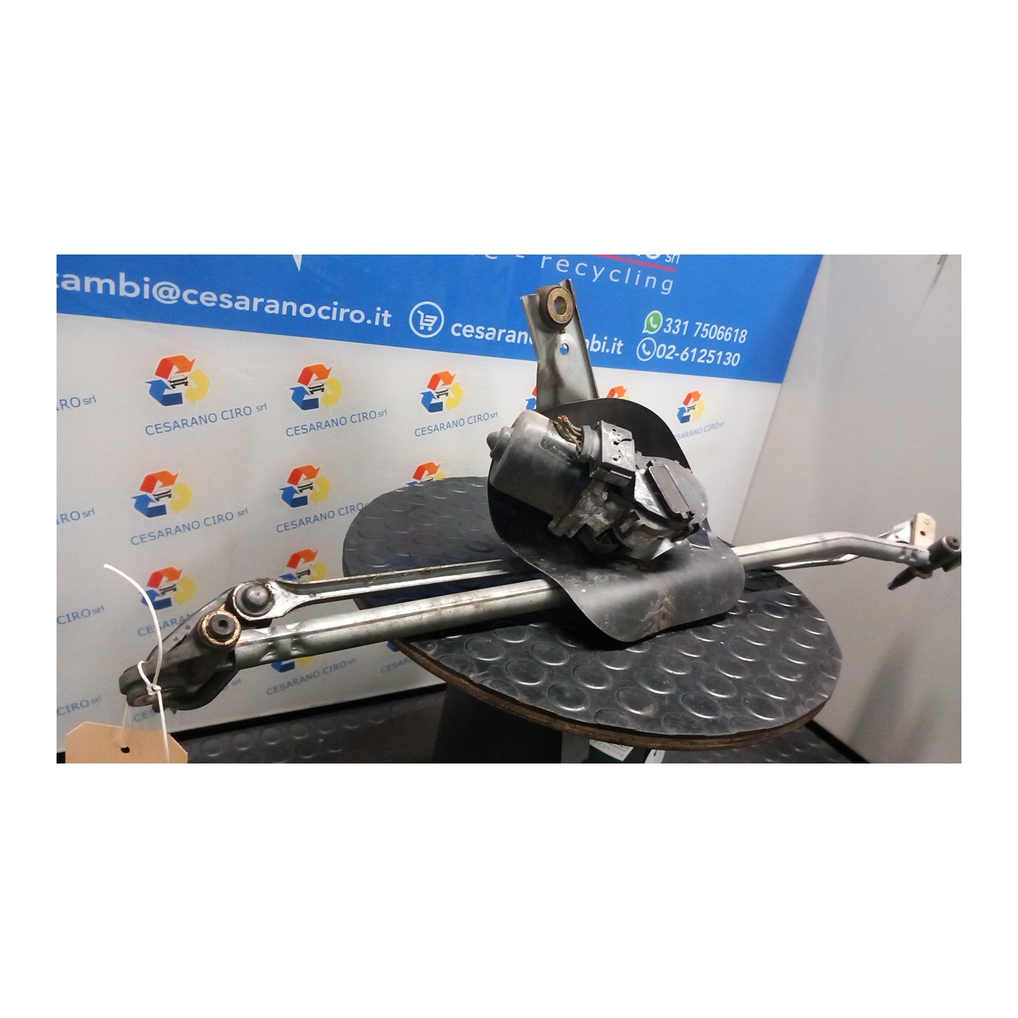 MECCANISMO TERGIPARABREZZA CON MOTORINO 109 MINI MINI (R50/R53) (07/01-07/06) W11B16A 61618229128