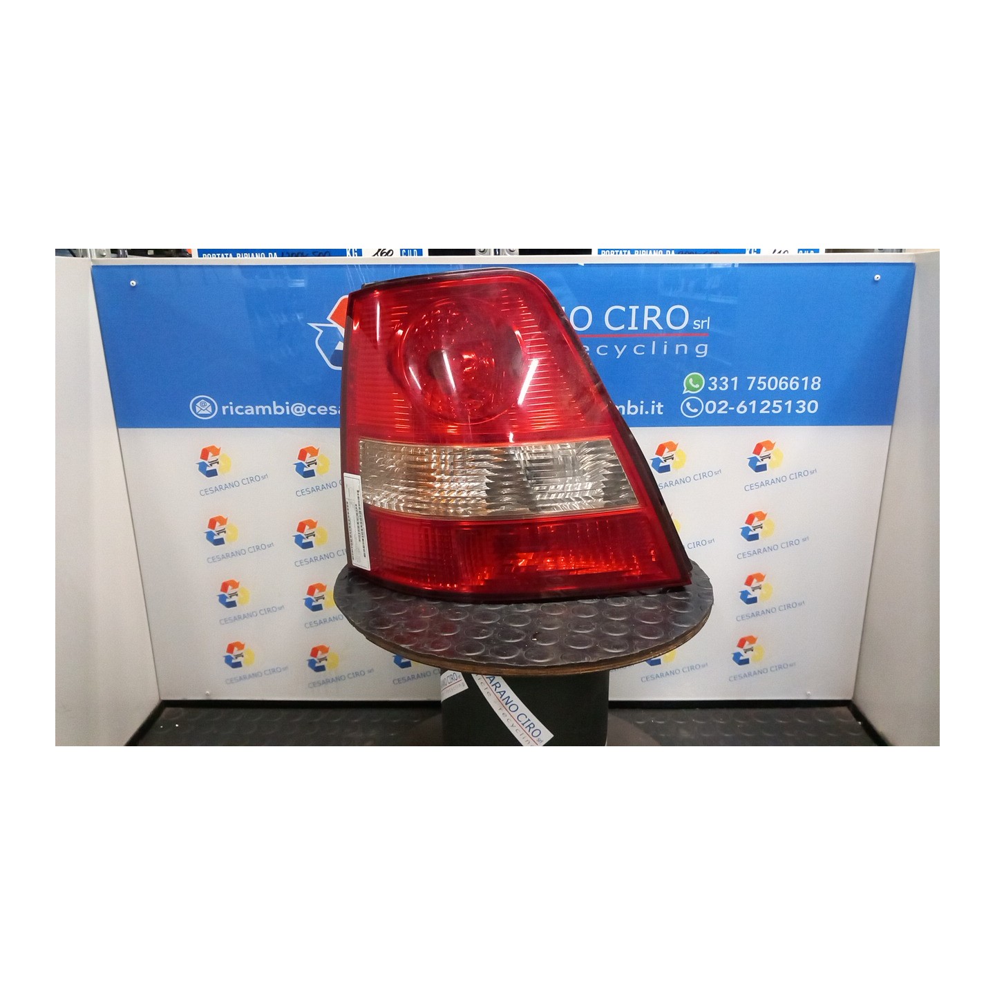 FANALE POST. SX. 070 KIA SORENTO 1A SERIE (07/02-12/06 D4CB 924013E010
