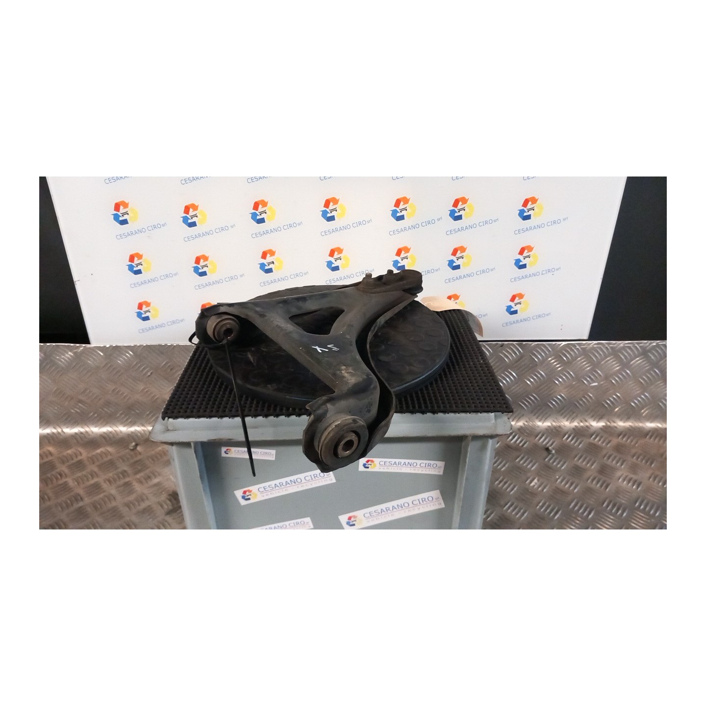BRACCIO OSCILLANTE SOSP. ANT. SX. 007 RENAULT TWINGO 1A SERIE (08/98-09/07) D7FF7 8200737125
